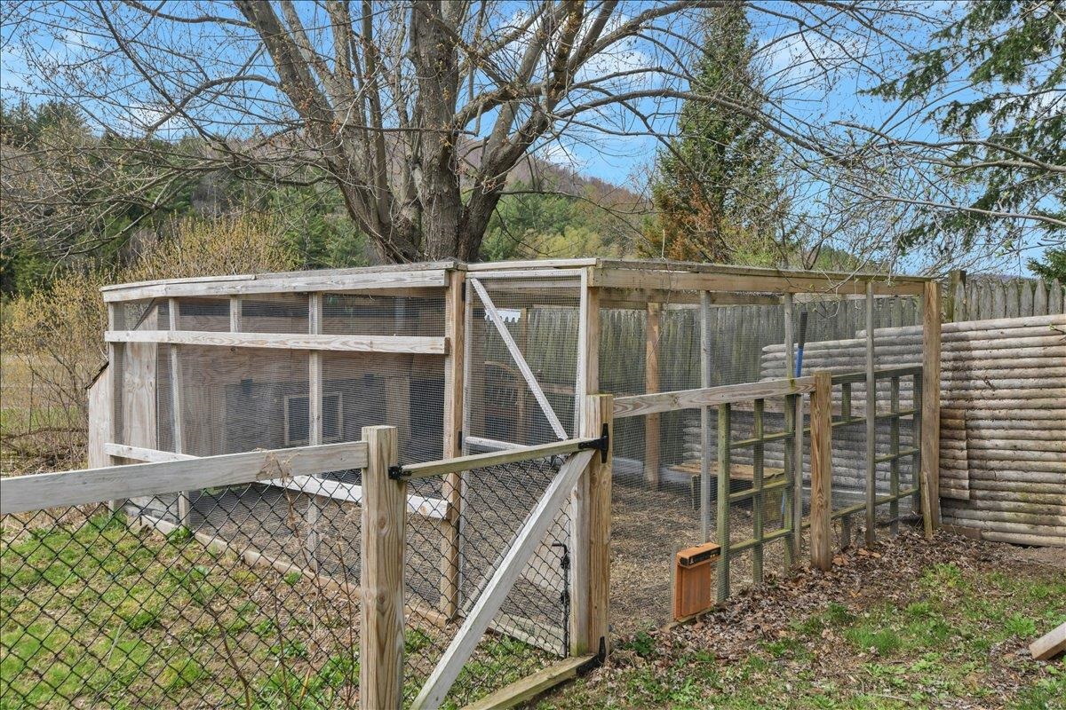 main property photo 51