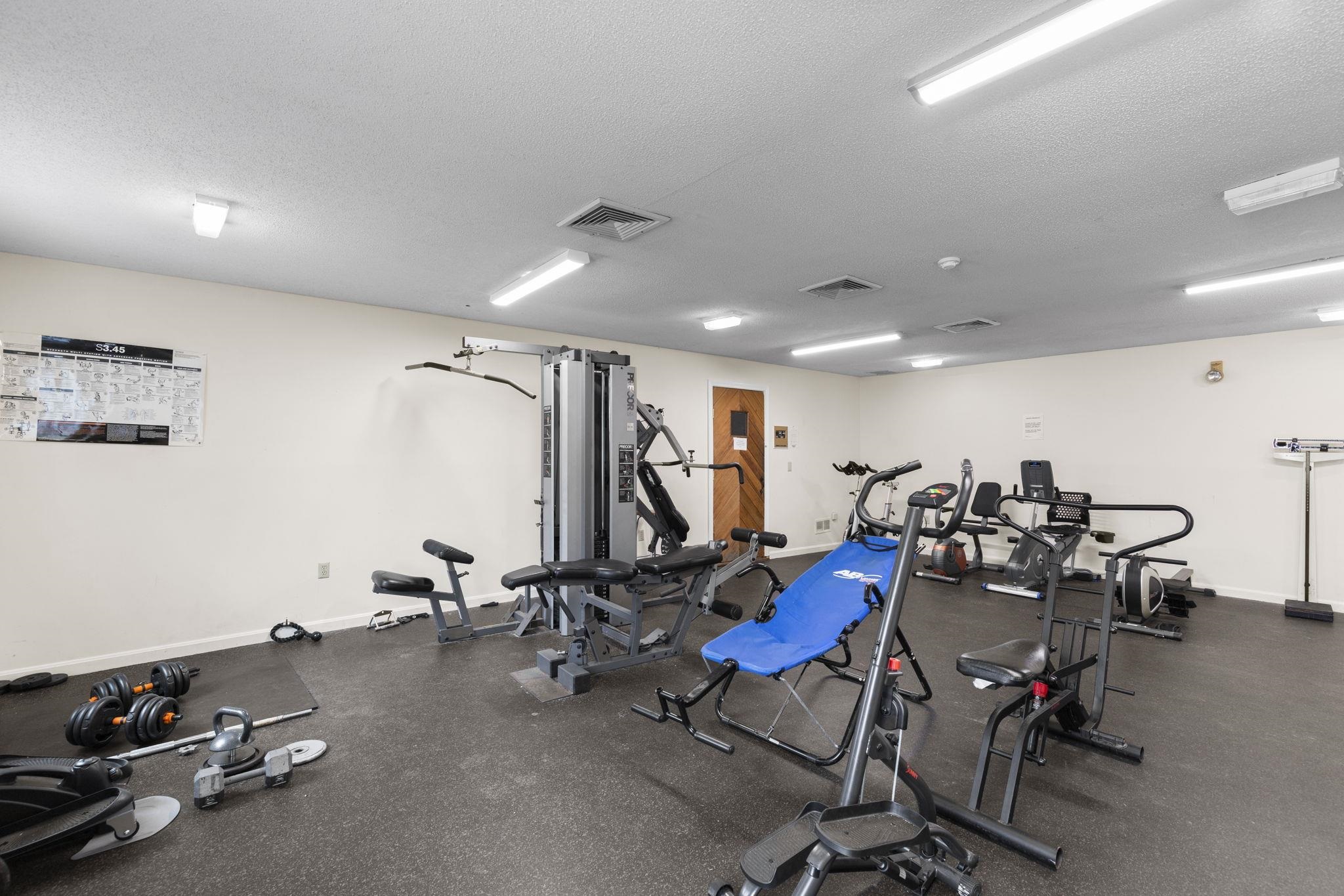 main property photo 31