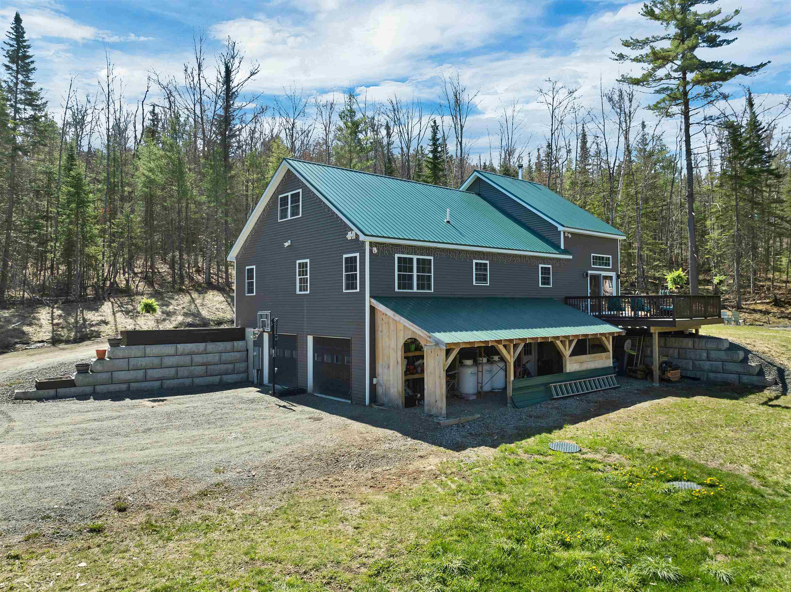 main property photo 4