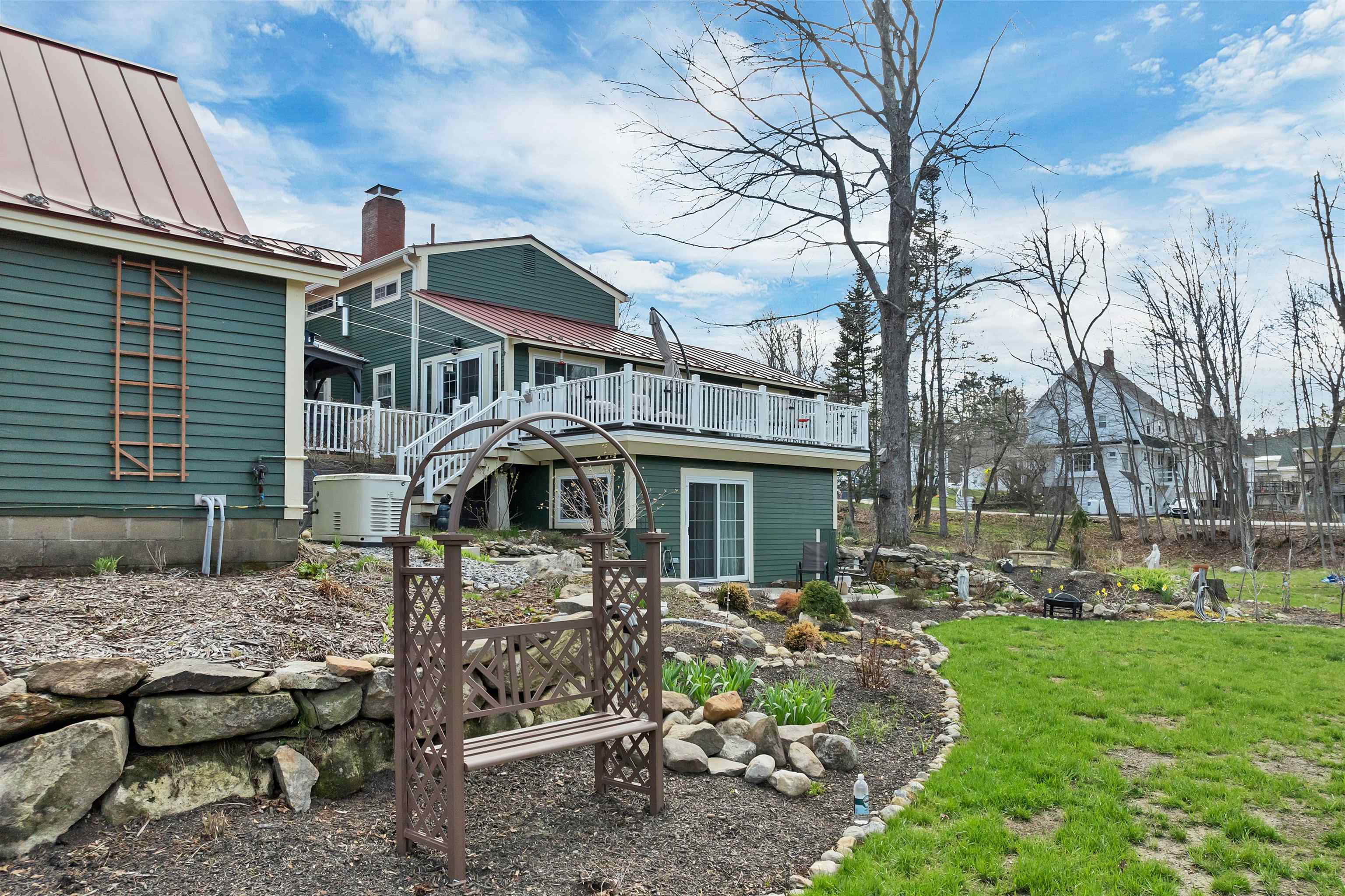 main property photo 20