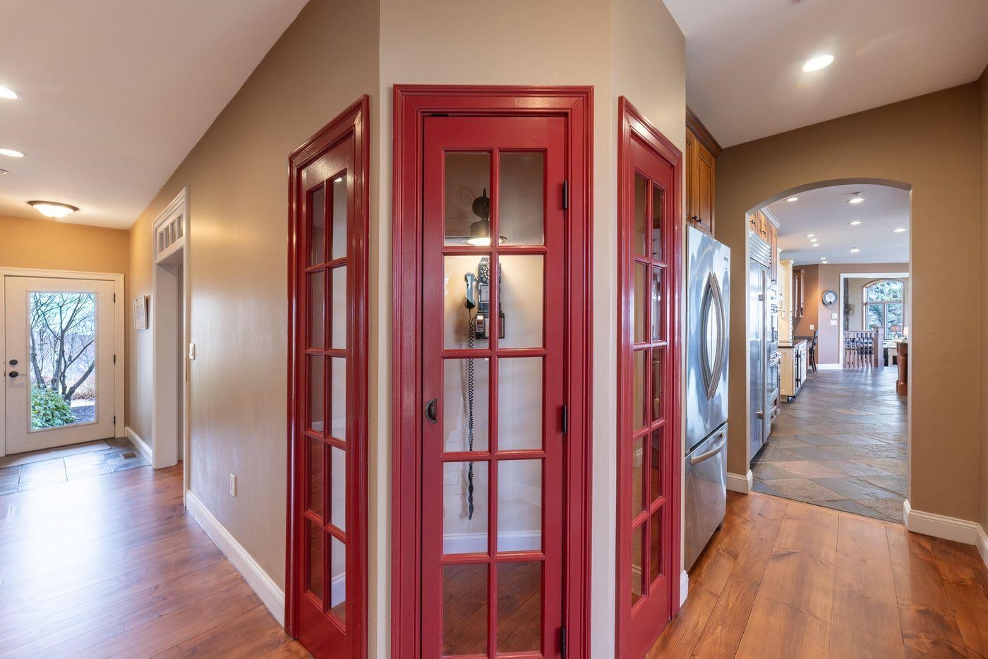 main property photo 23
