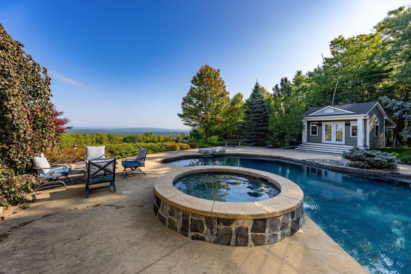 main property photo 47