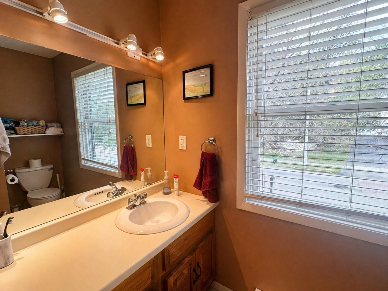 main property photo 10