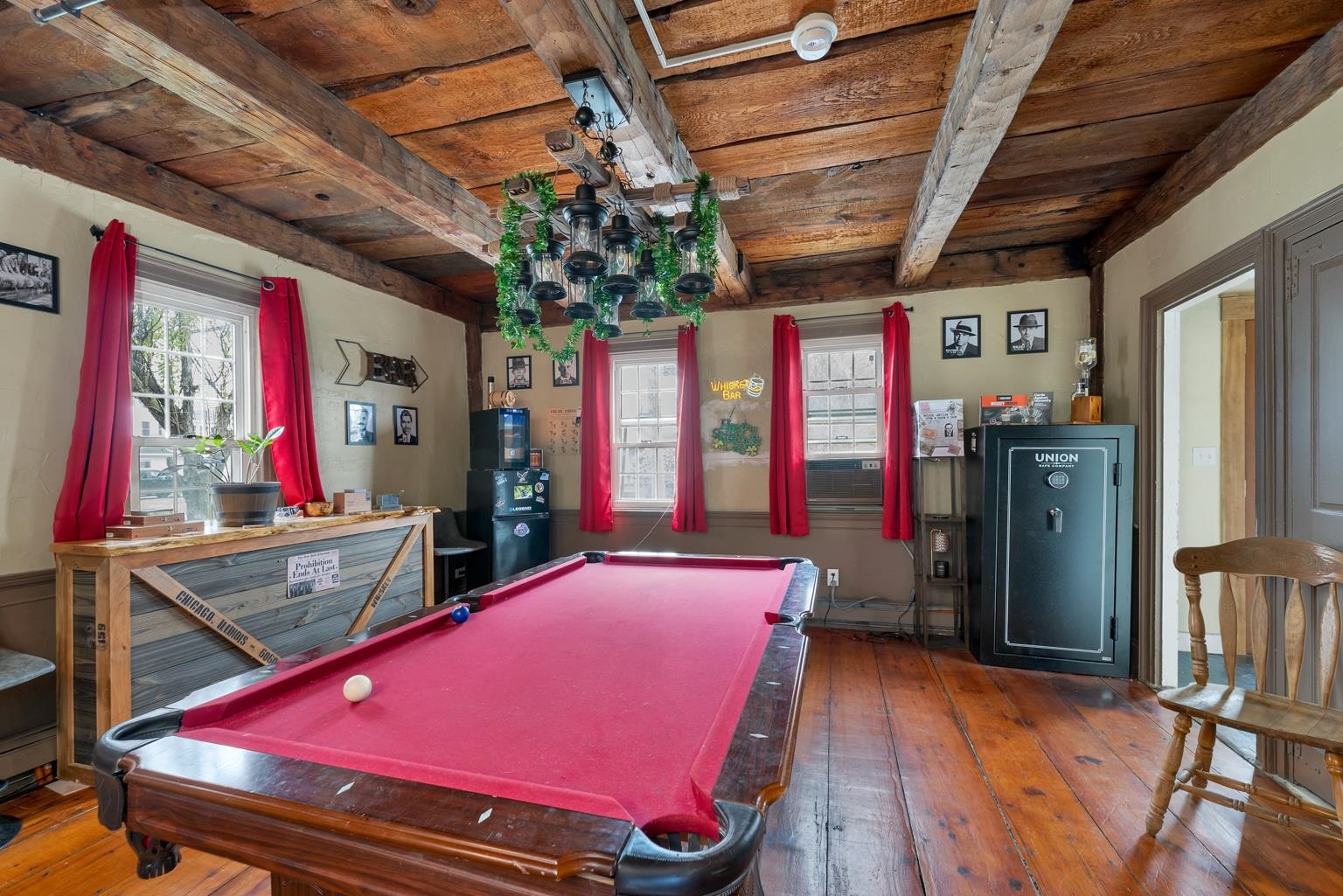 main property photo 20