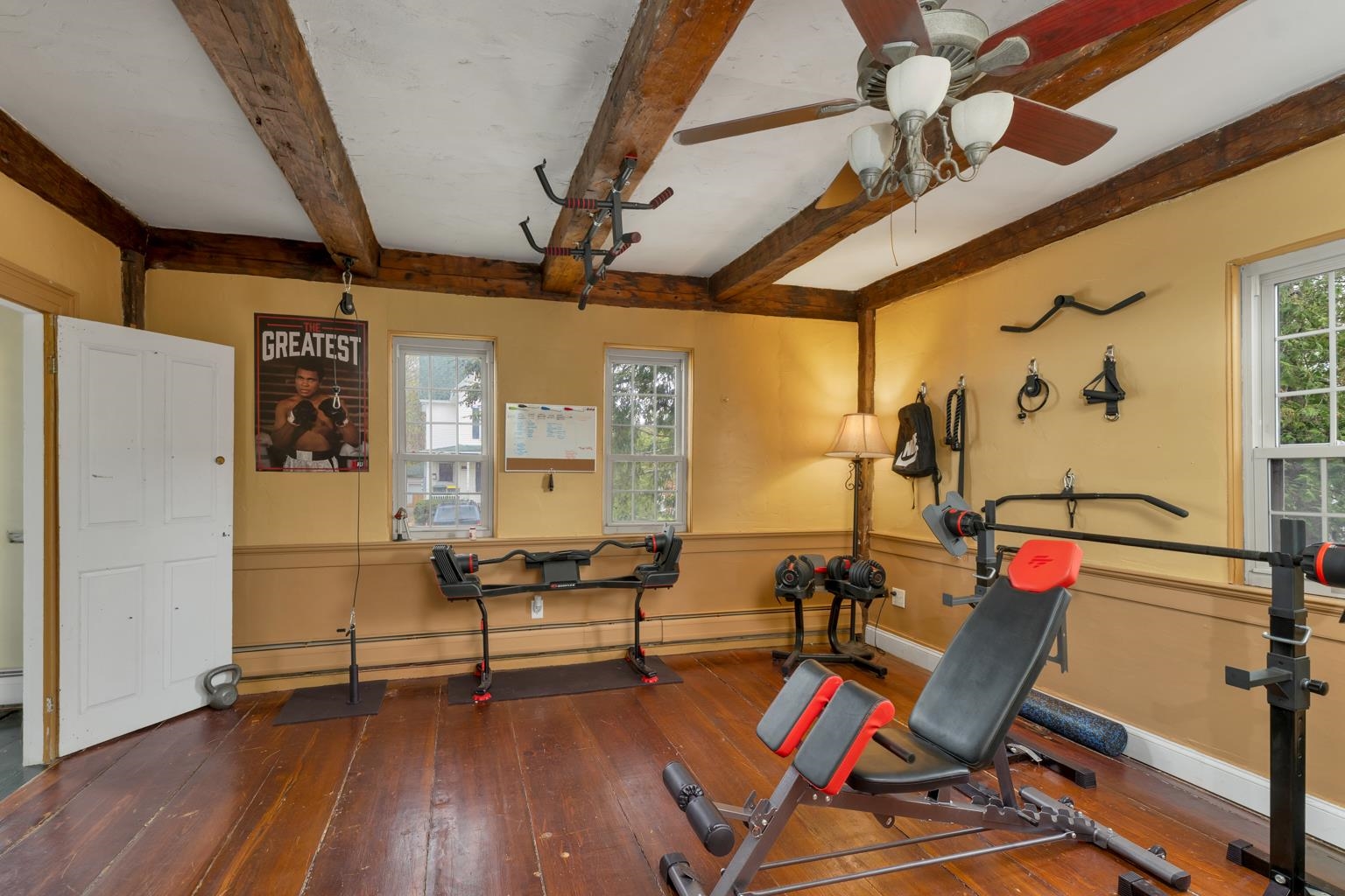 main property photo 23