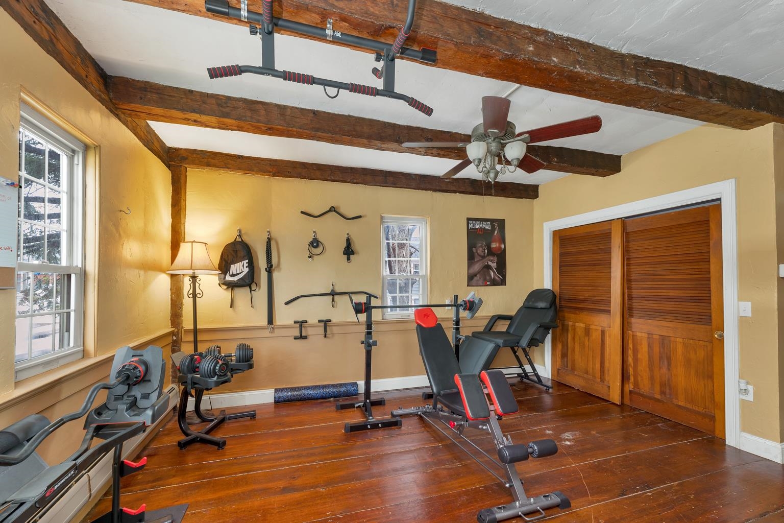 main property photo 25