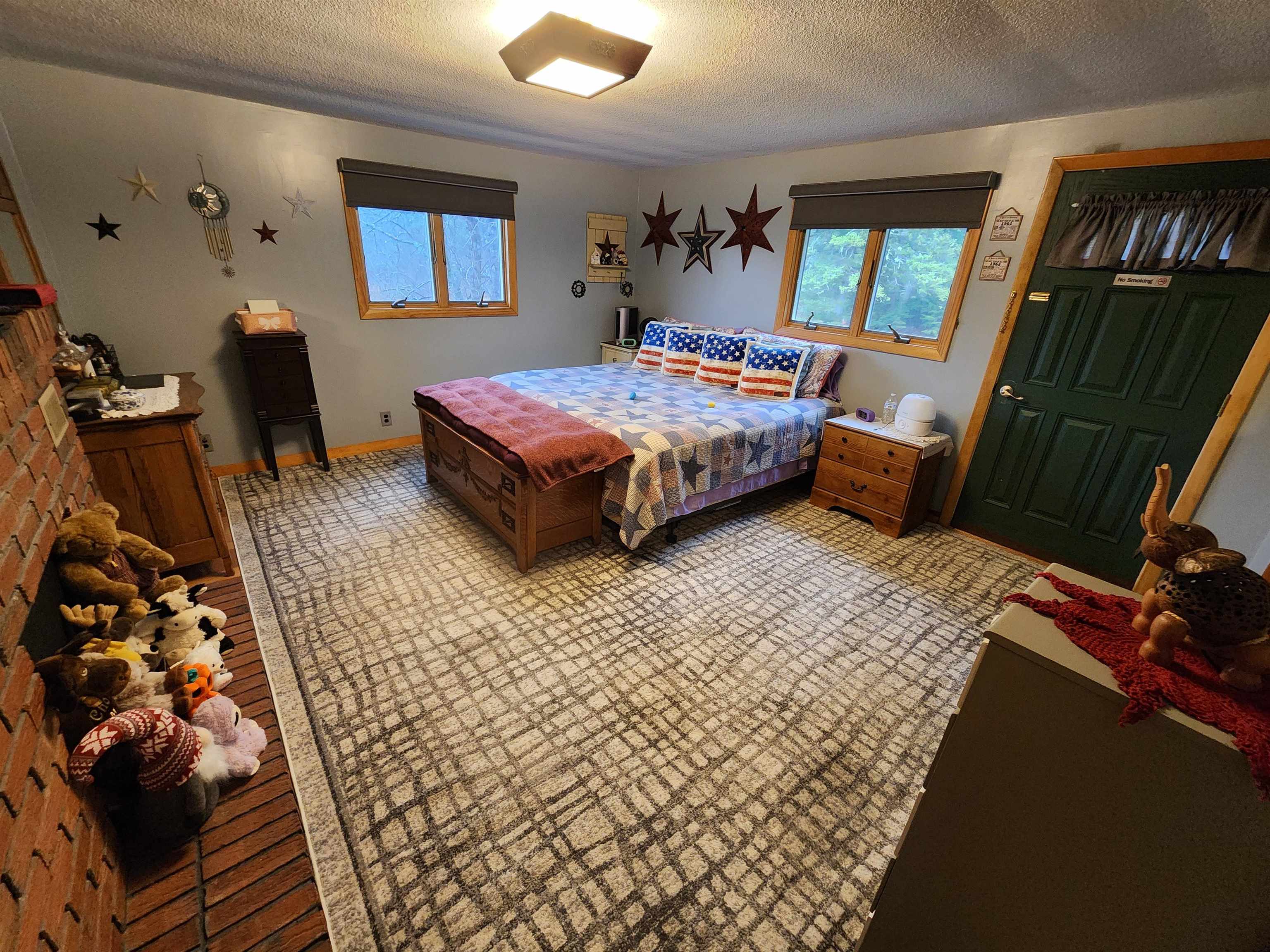 main property photo 19
