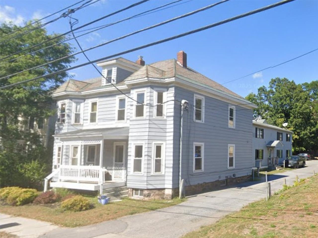main property photo 23