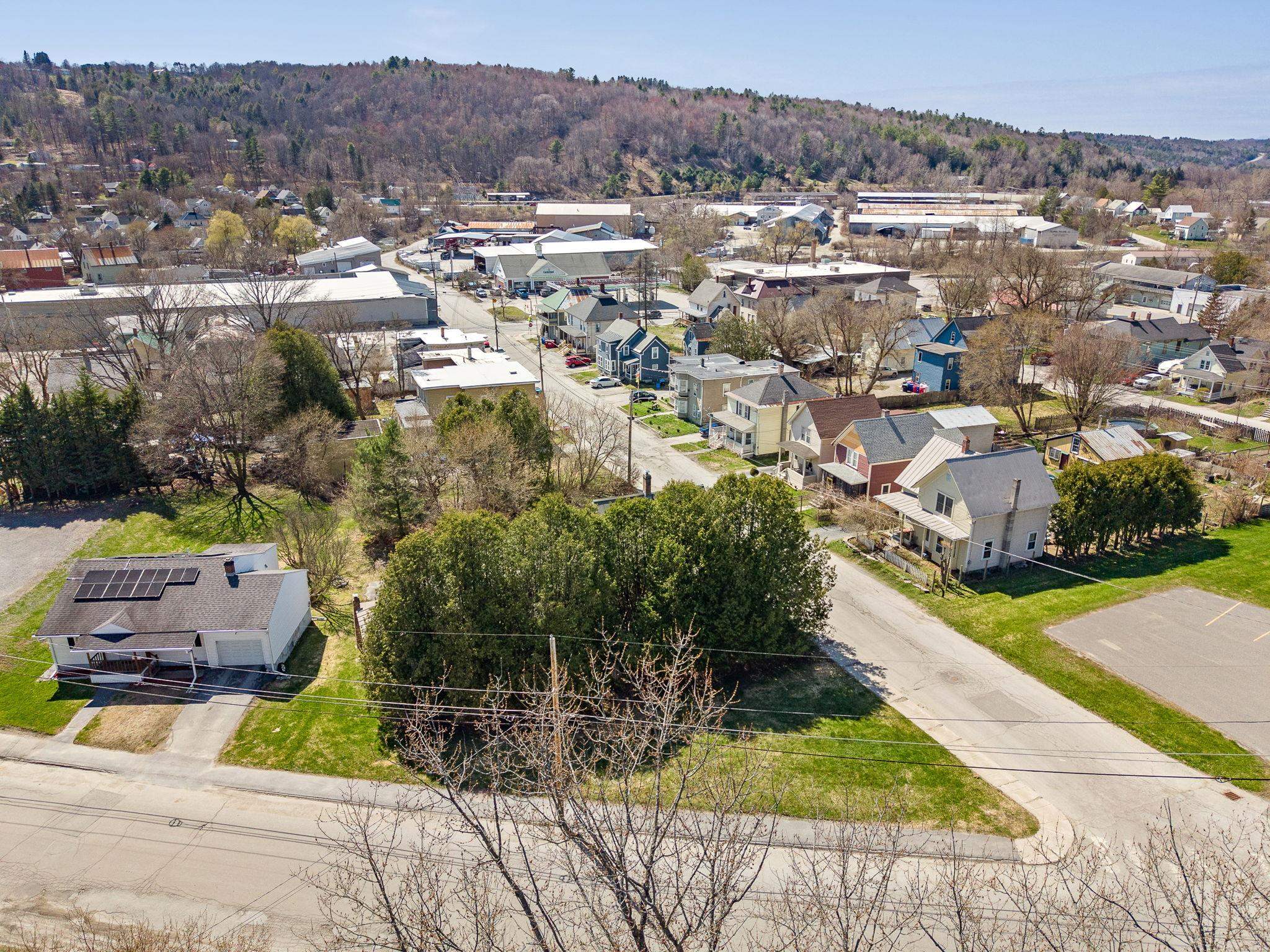 main property photo 20