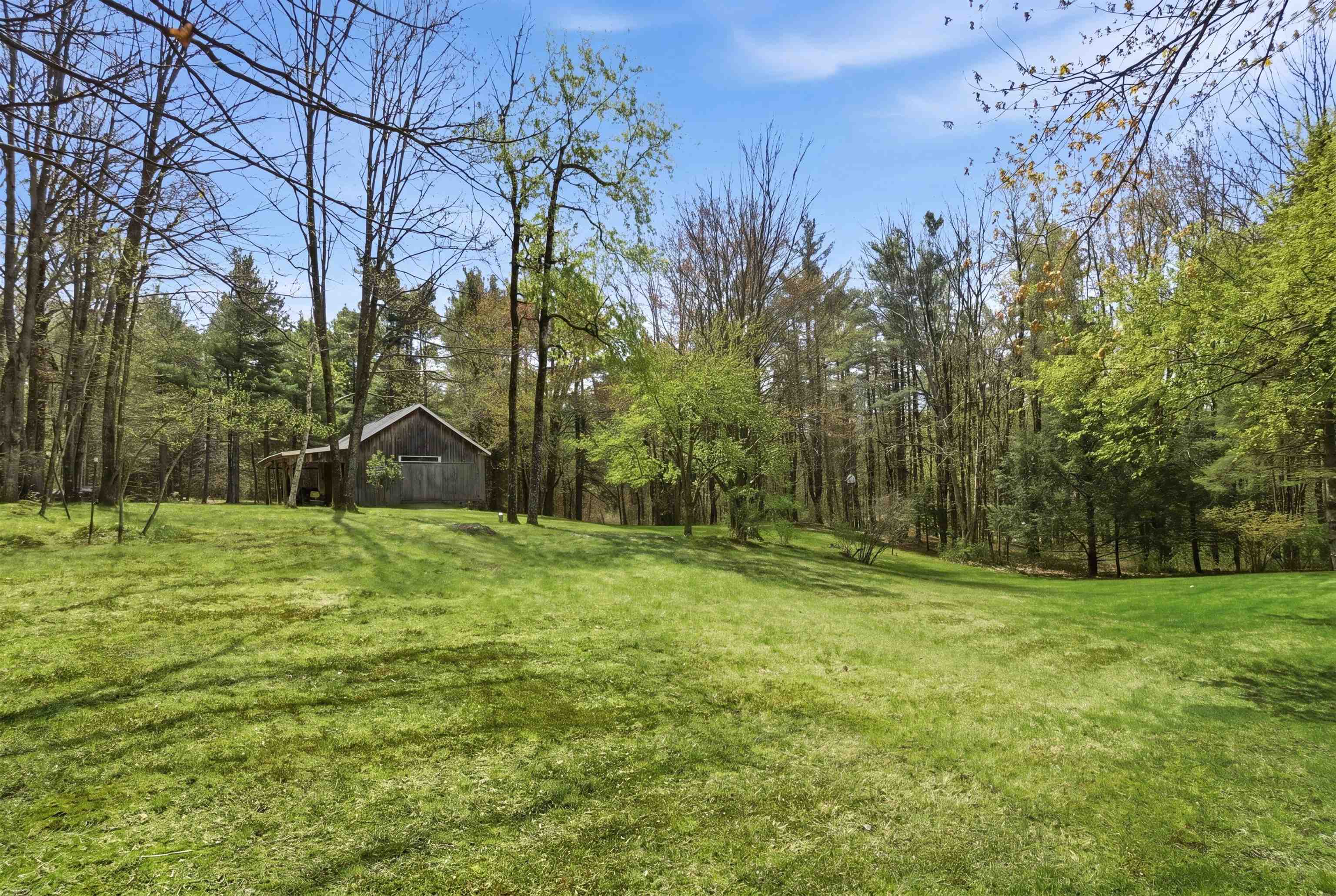 main property photo 41