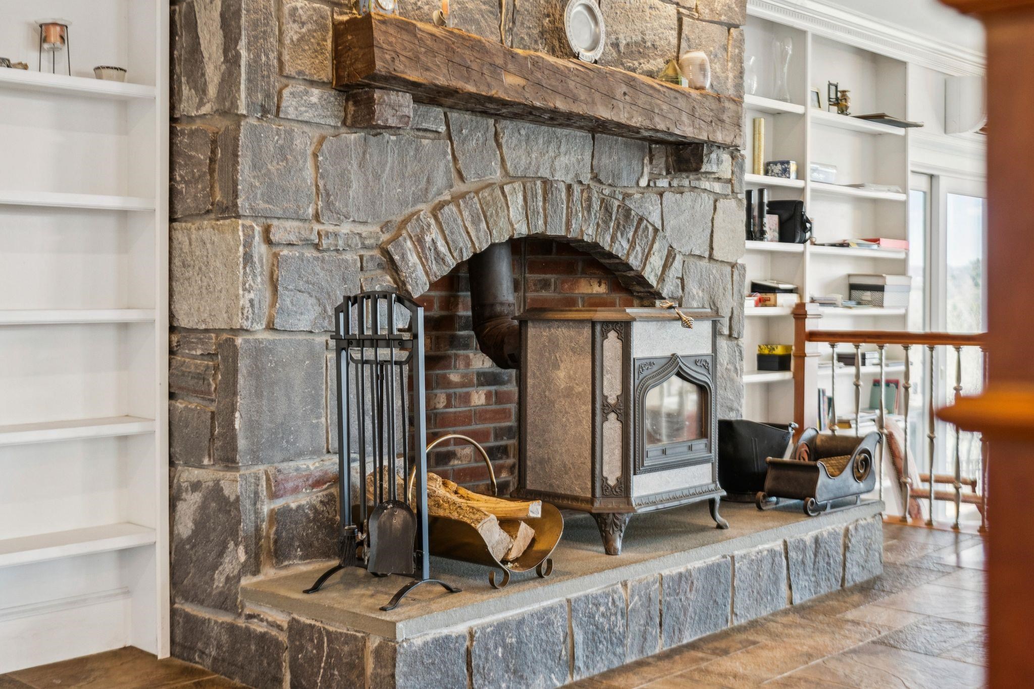 main property photo 15