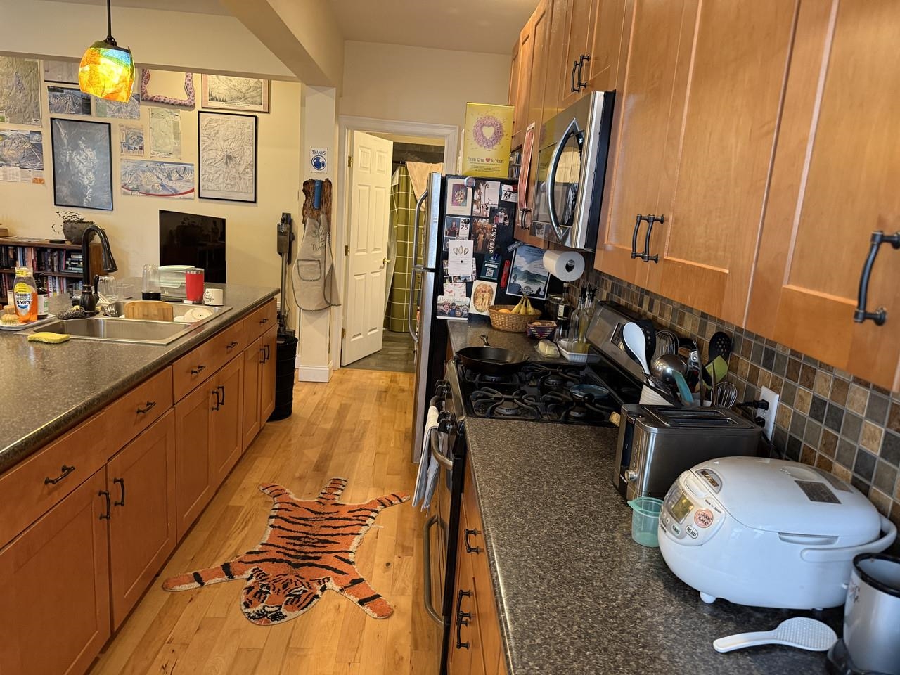 main property photo 4