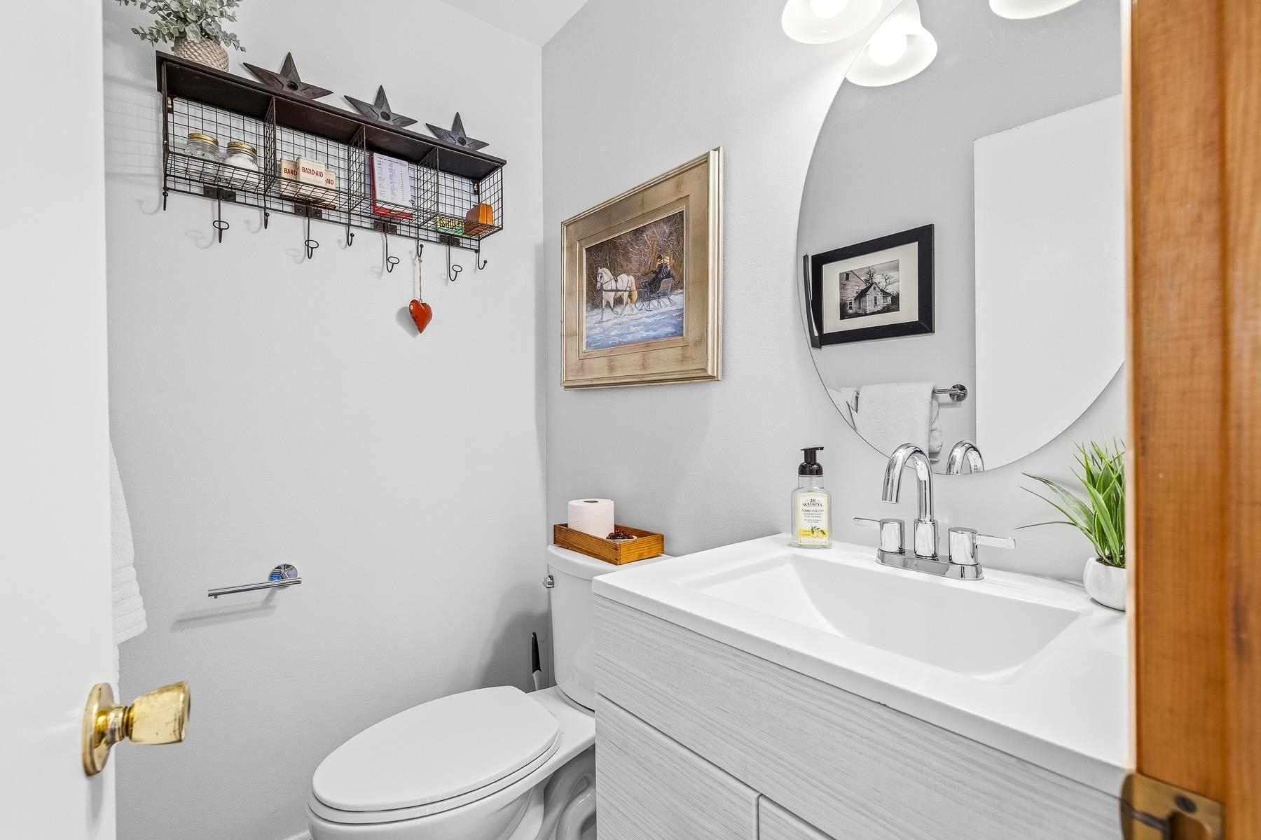main property photo 17