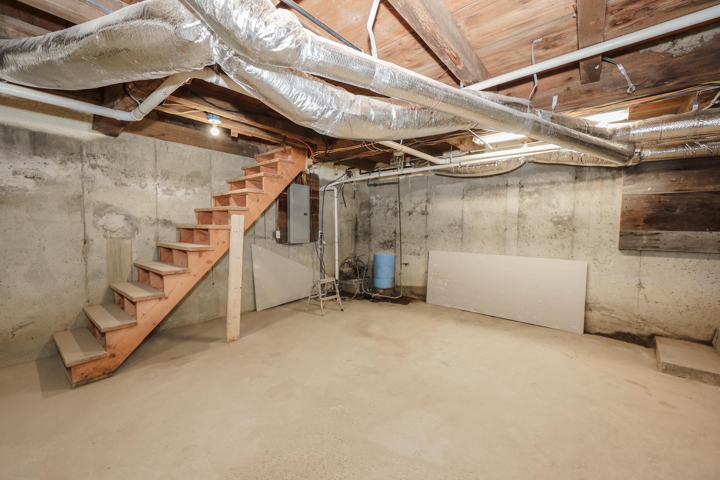 main property photo 53