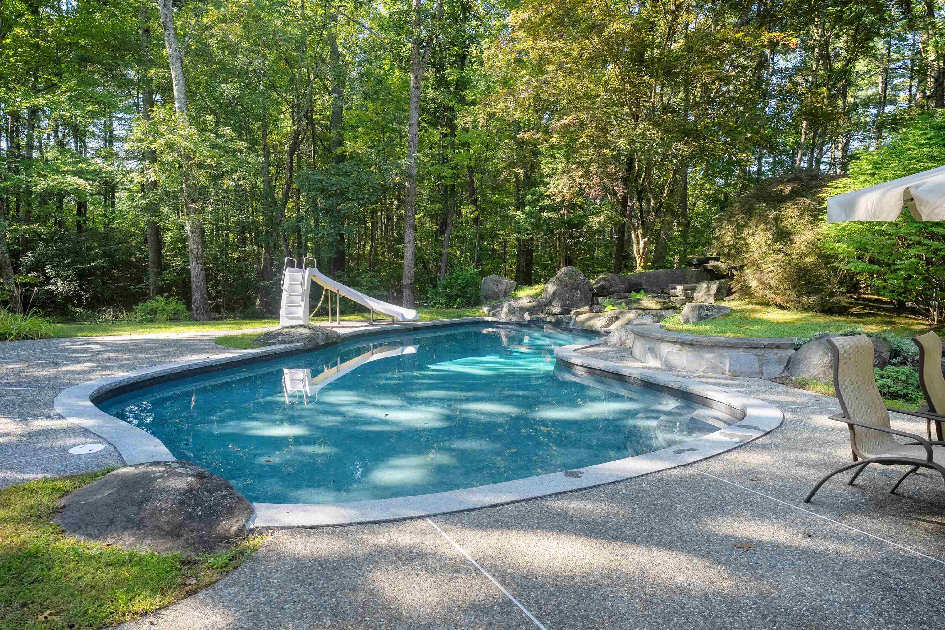 main property photo 47