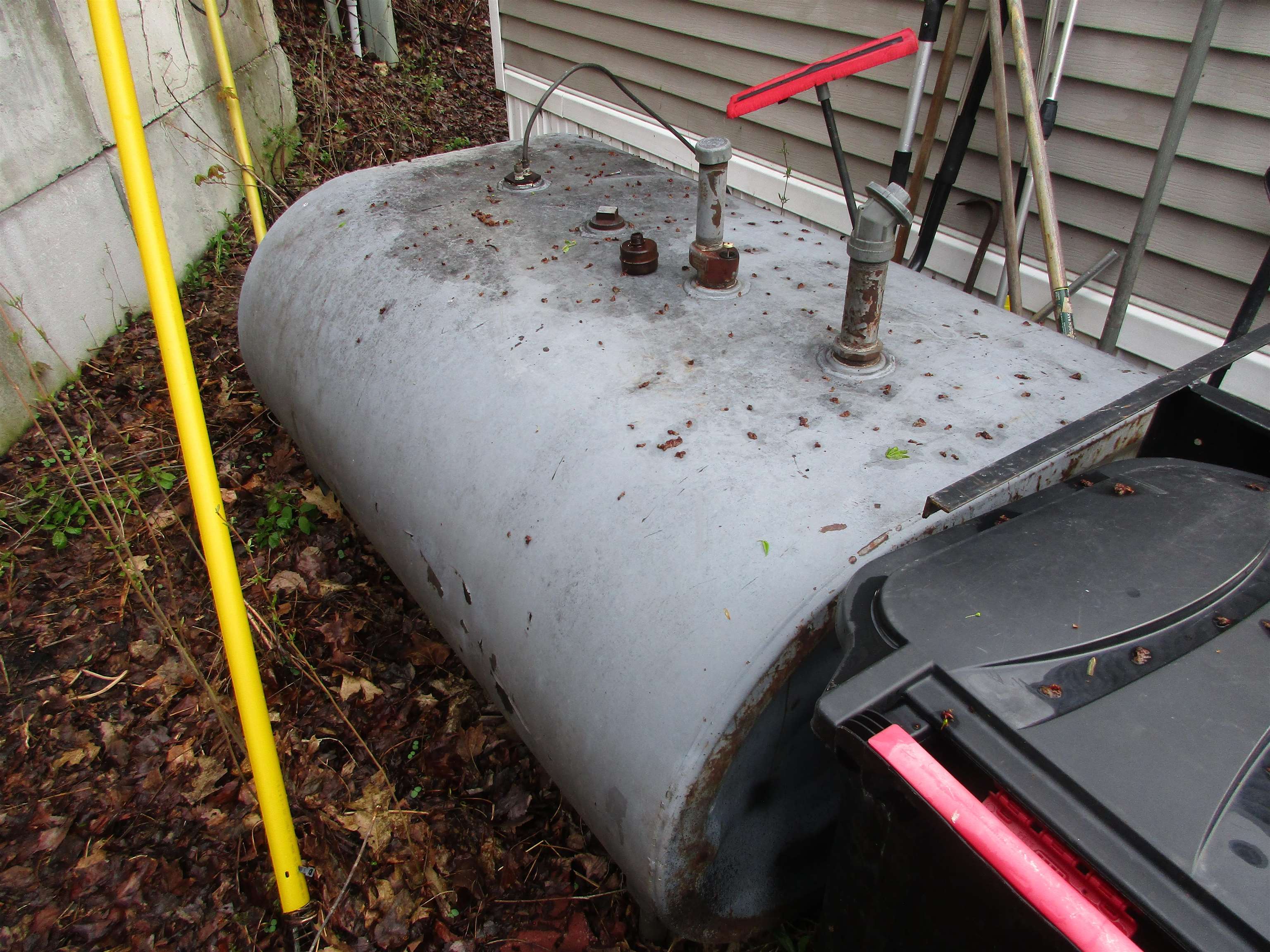main property photo 9