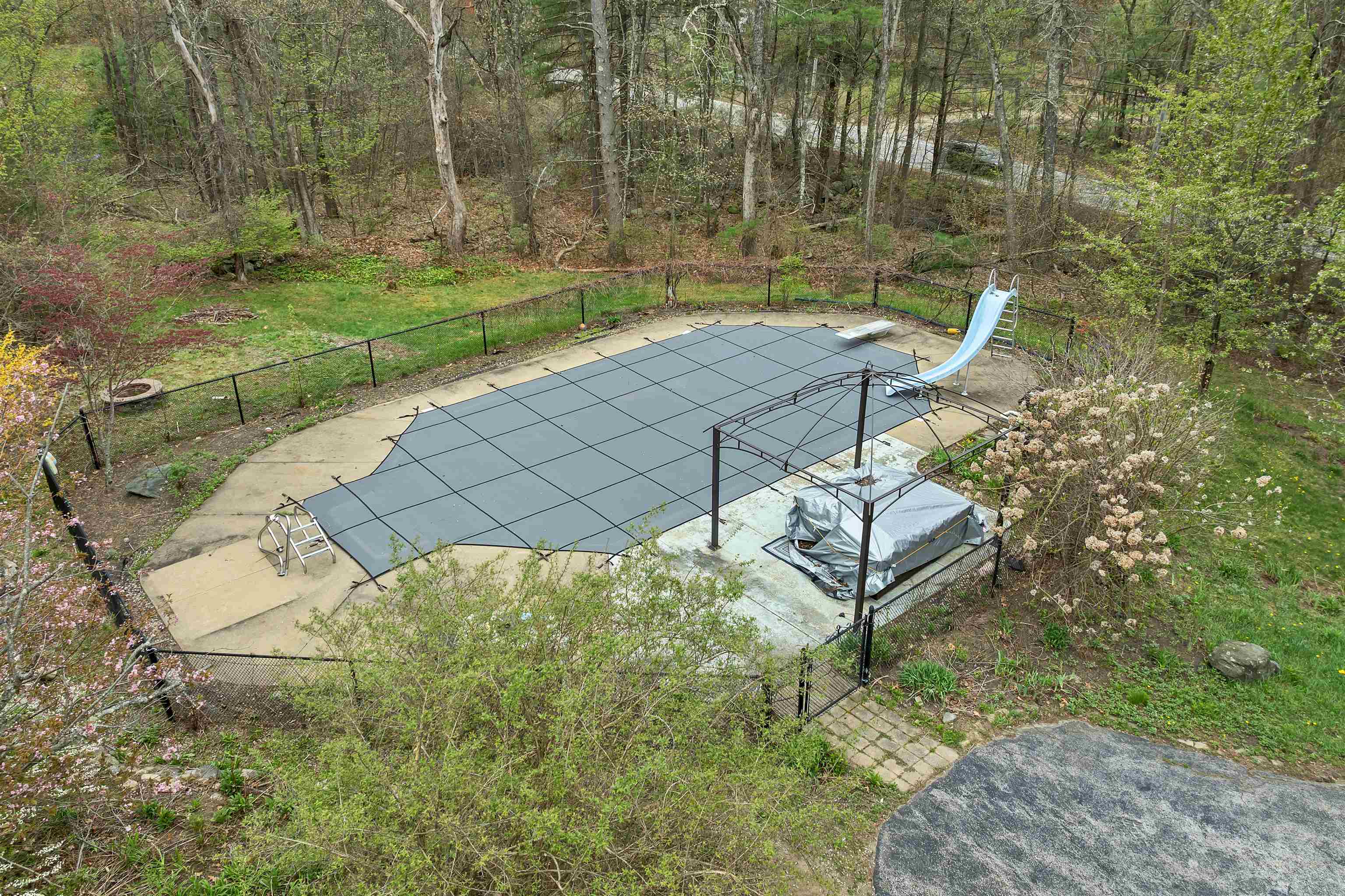 main property photo 49