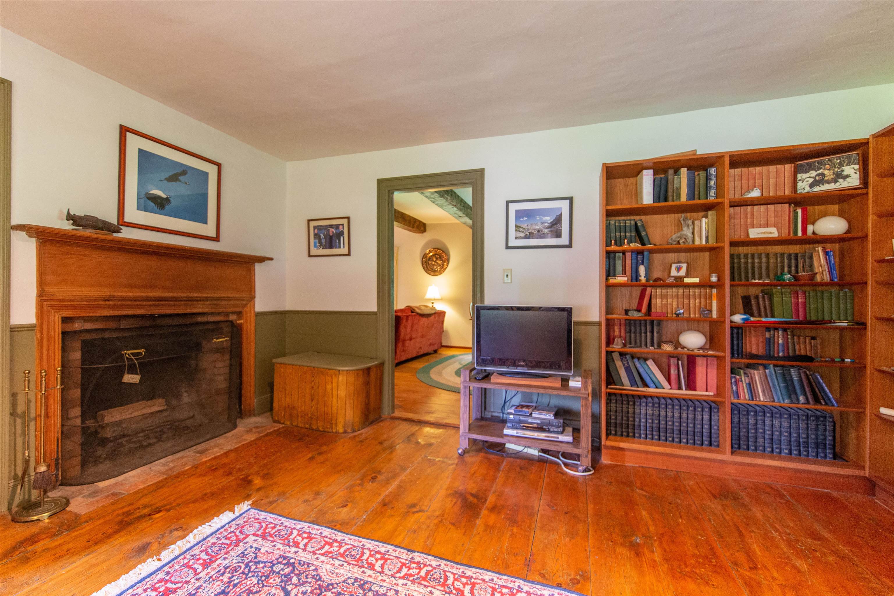 main property photo 27