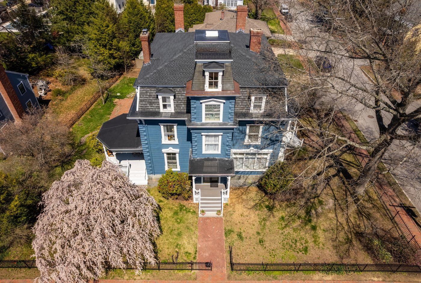 main property photo 7