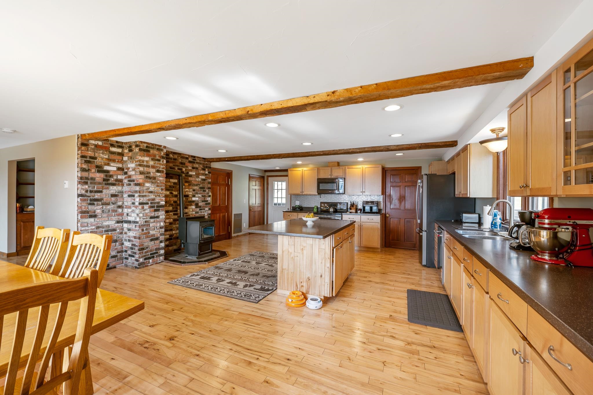 main property photo 24