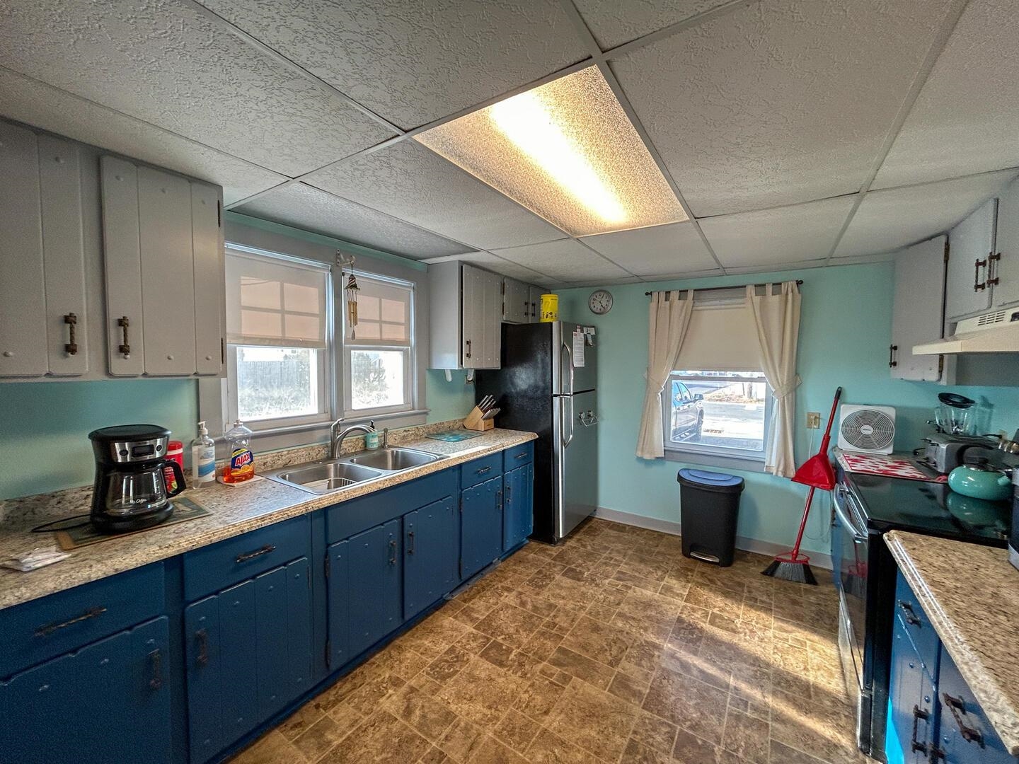 main property photo 13