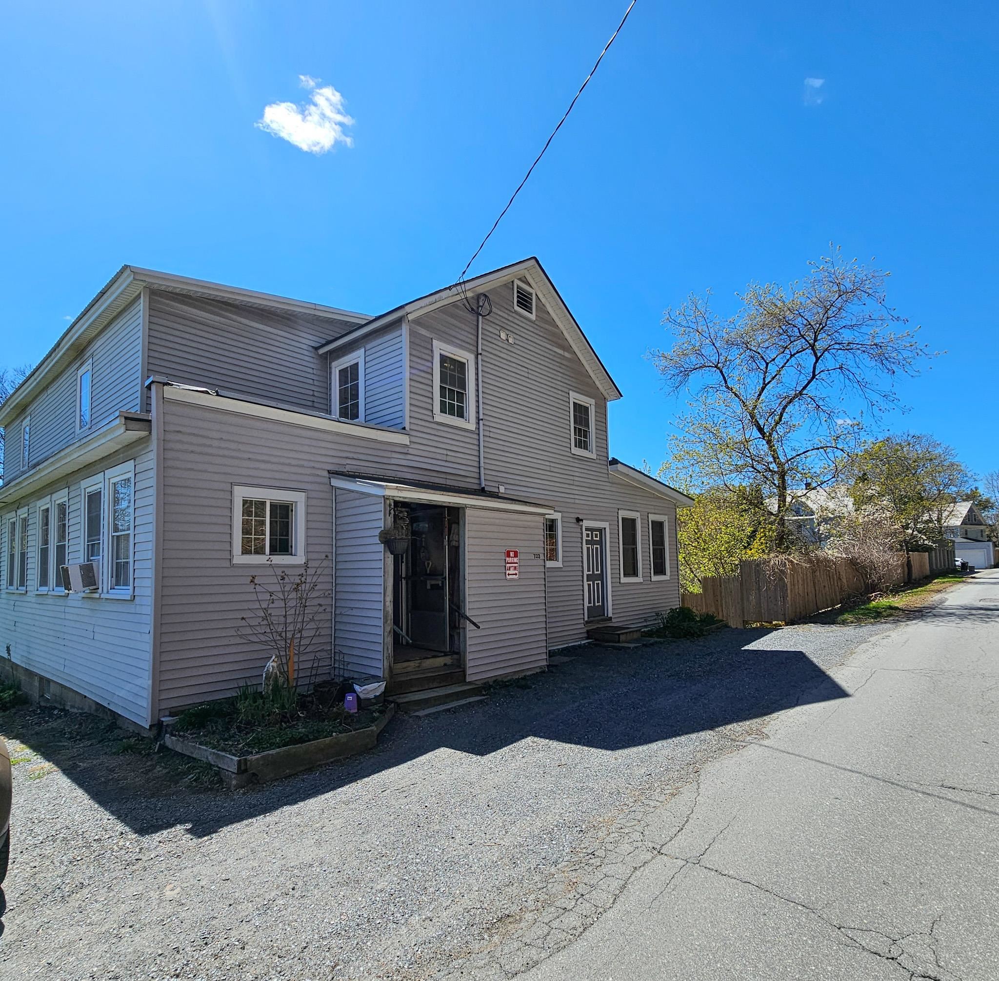 main property photo 23