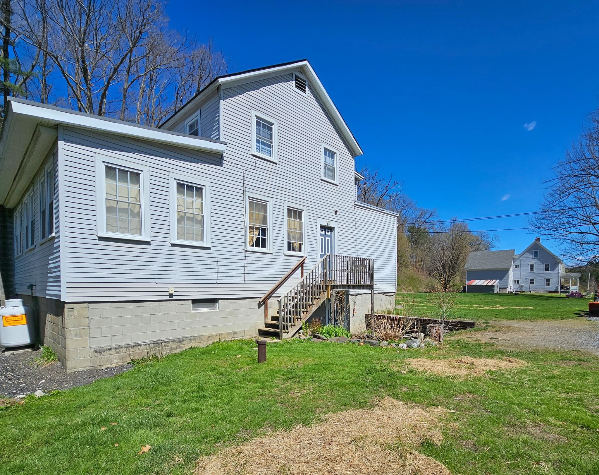 main property photo 27