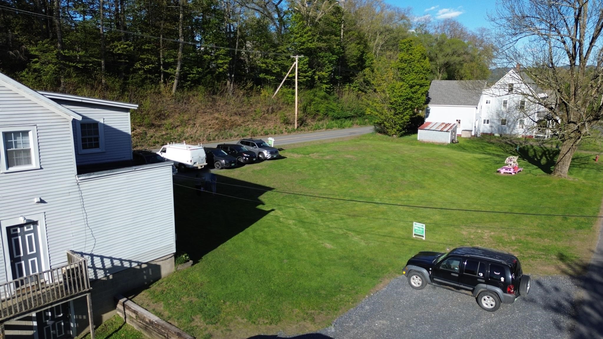 main property photo 32