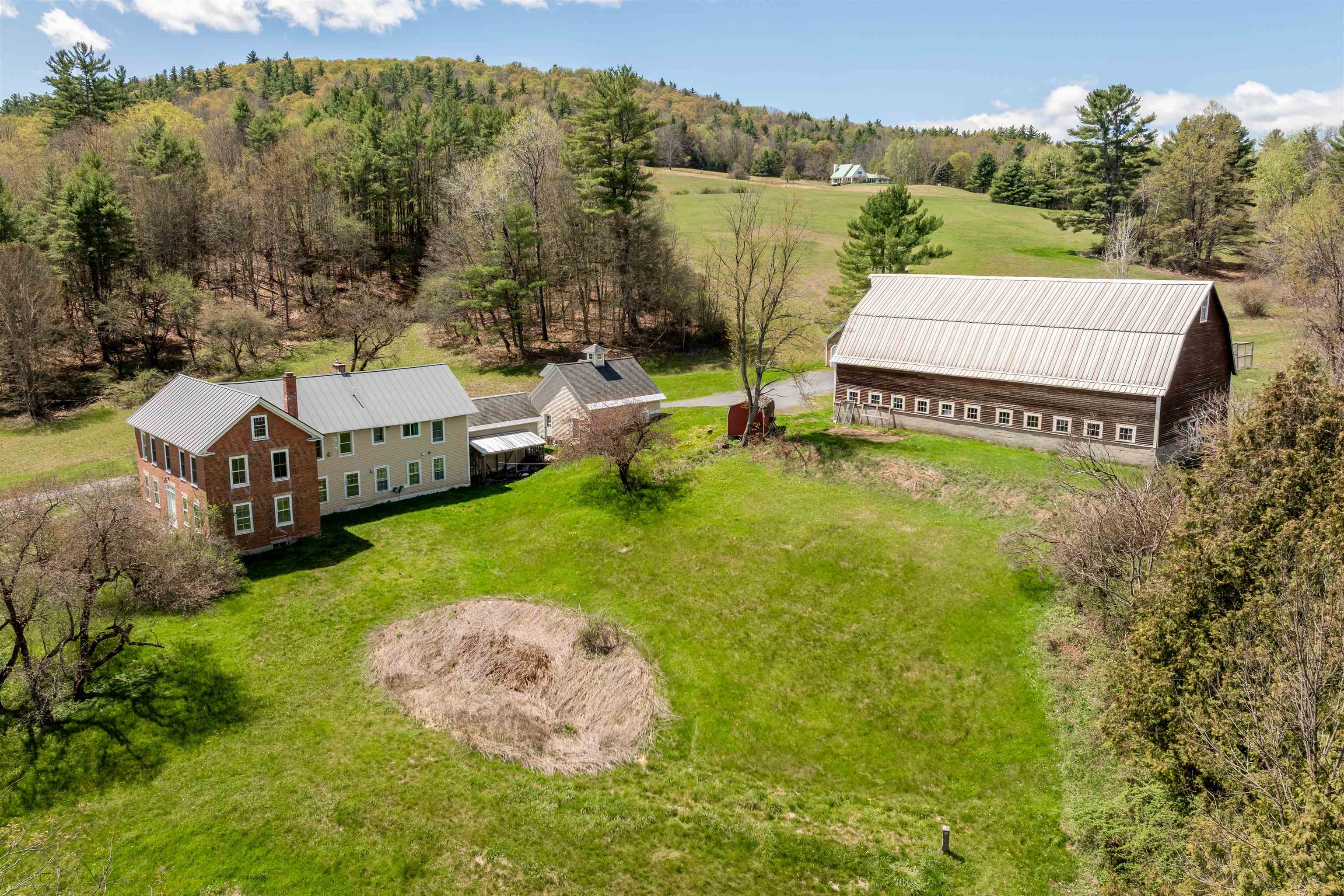main property photo 42