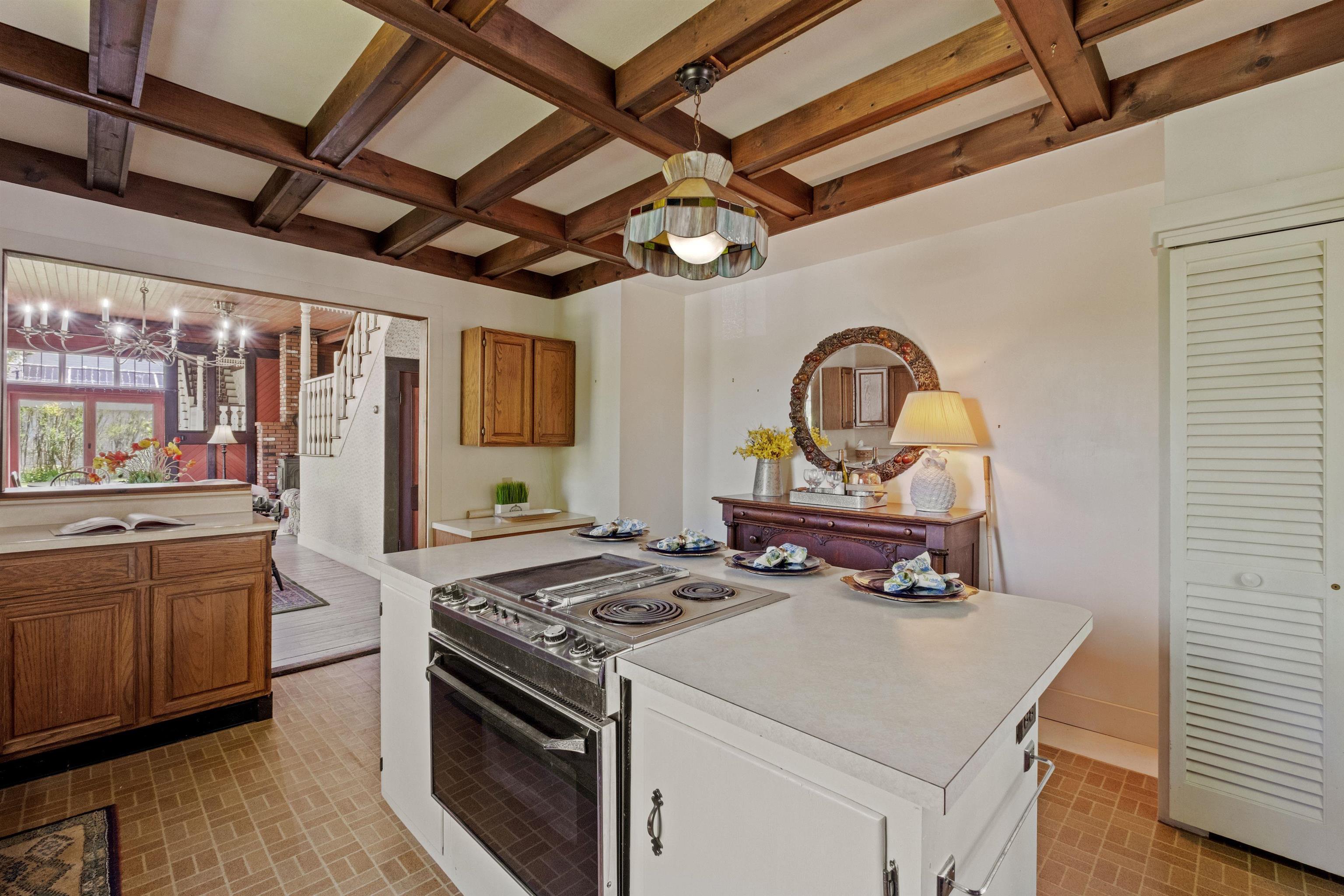 main property photo 51