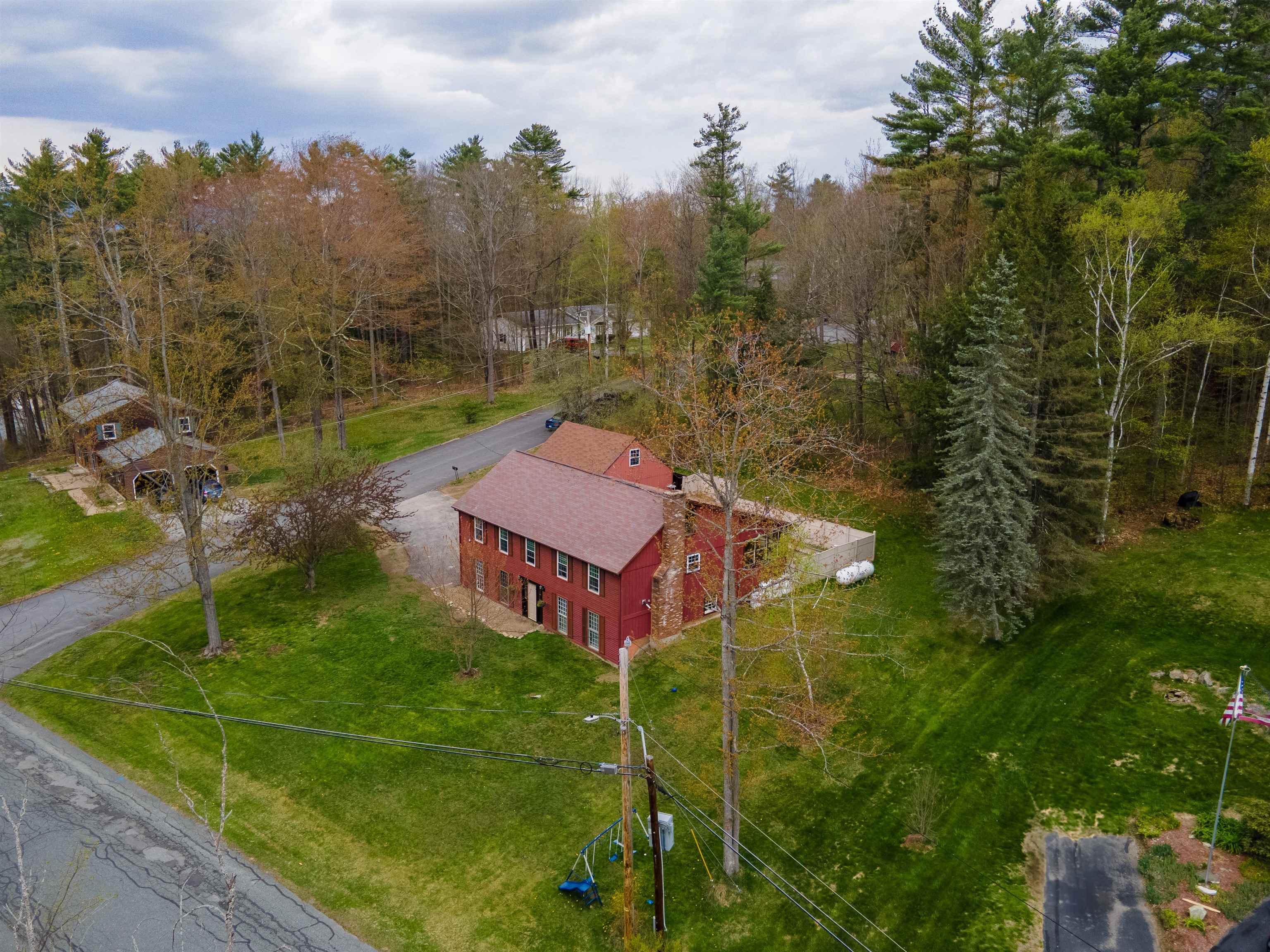 main property photo 33