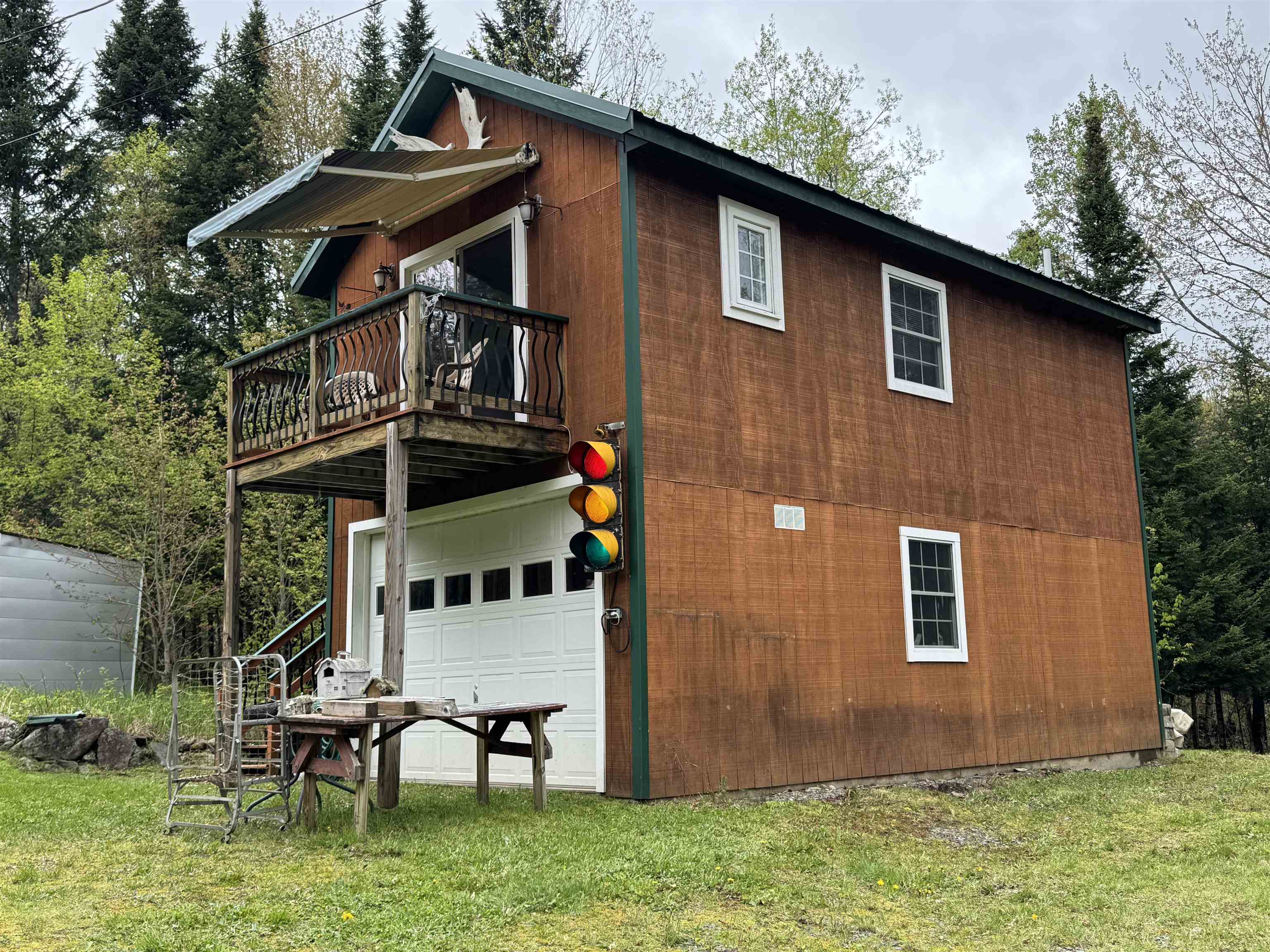 main property photo 45