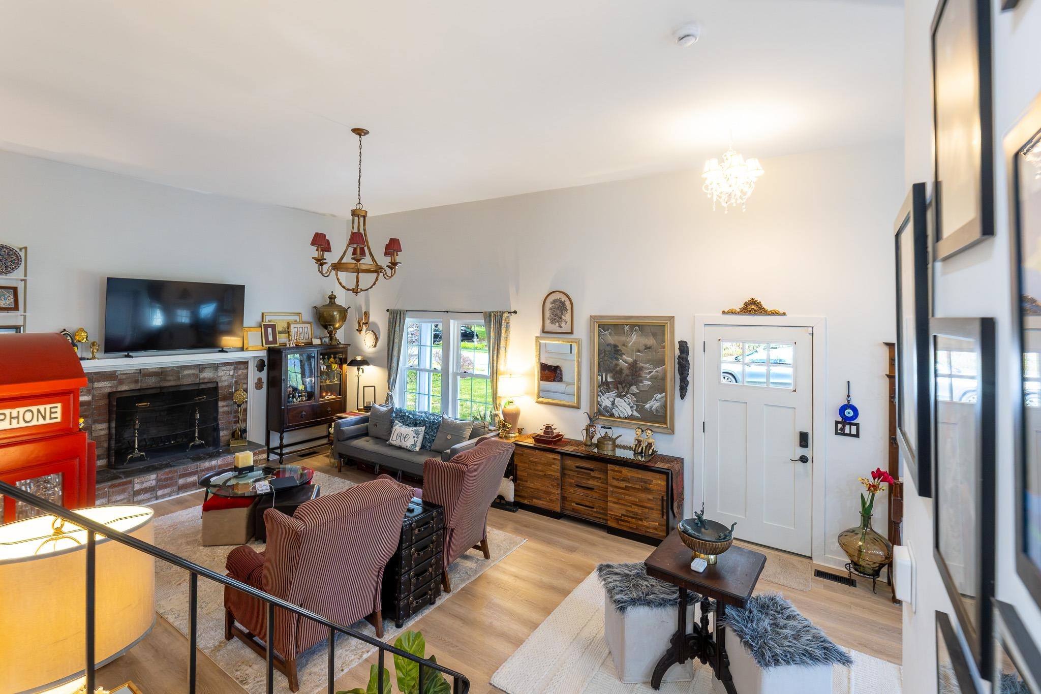 main property photo 14