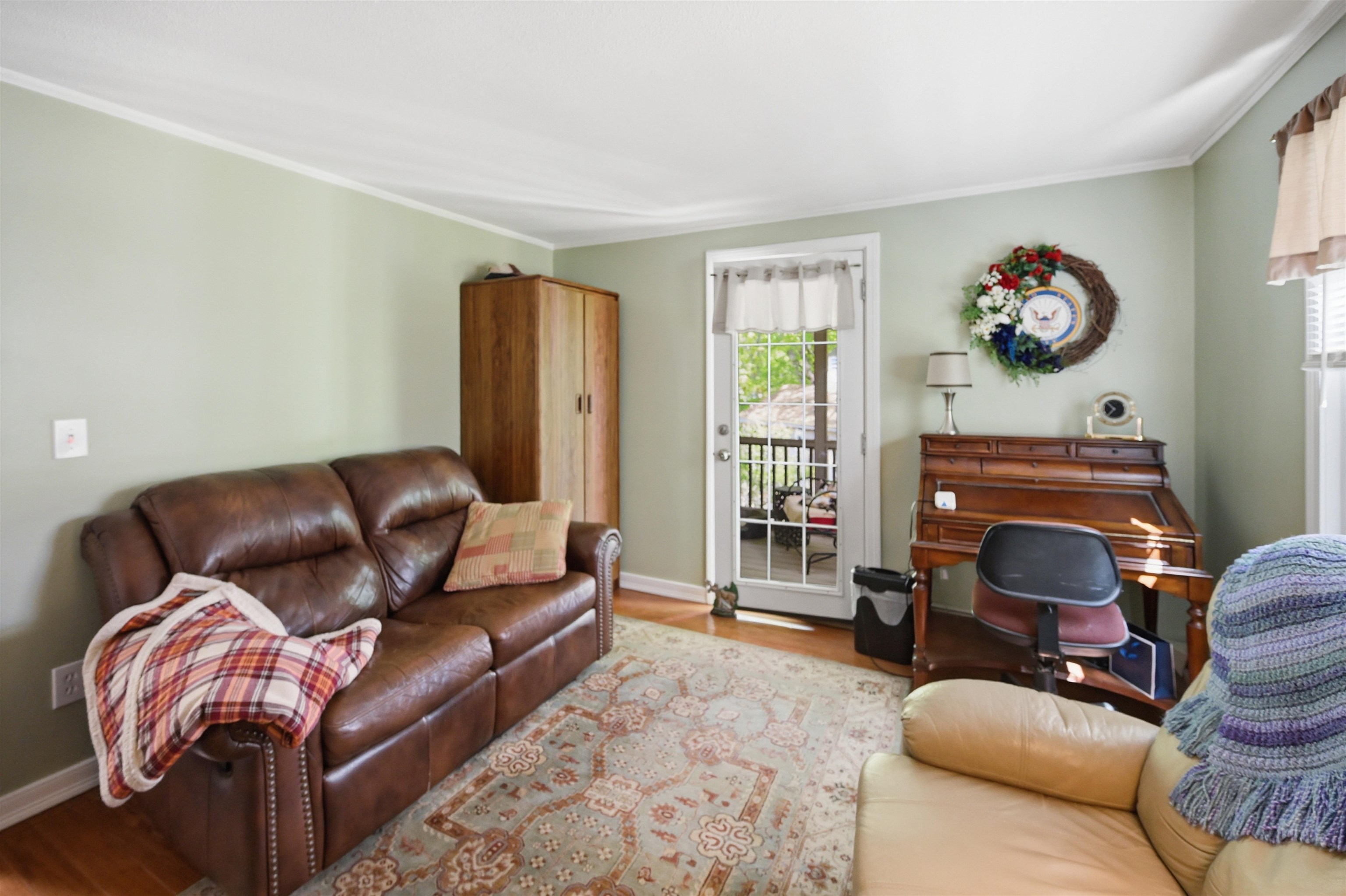 main property photo 20