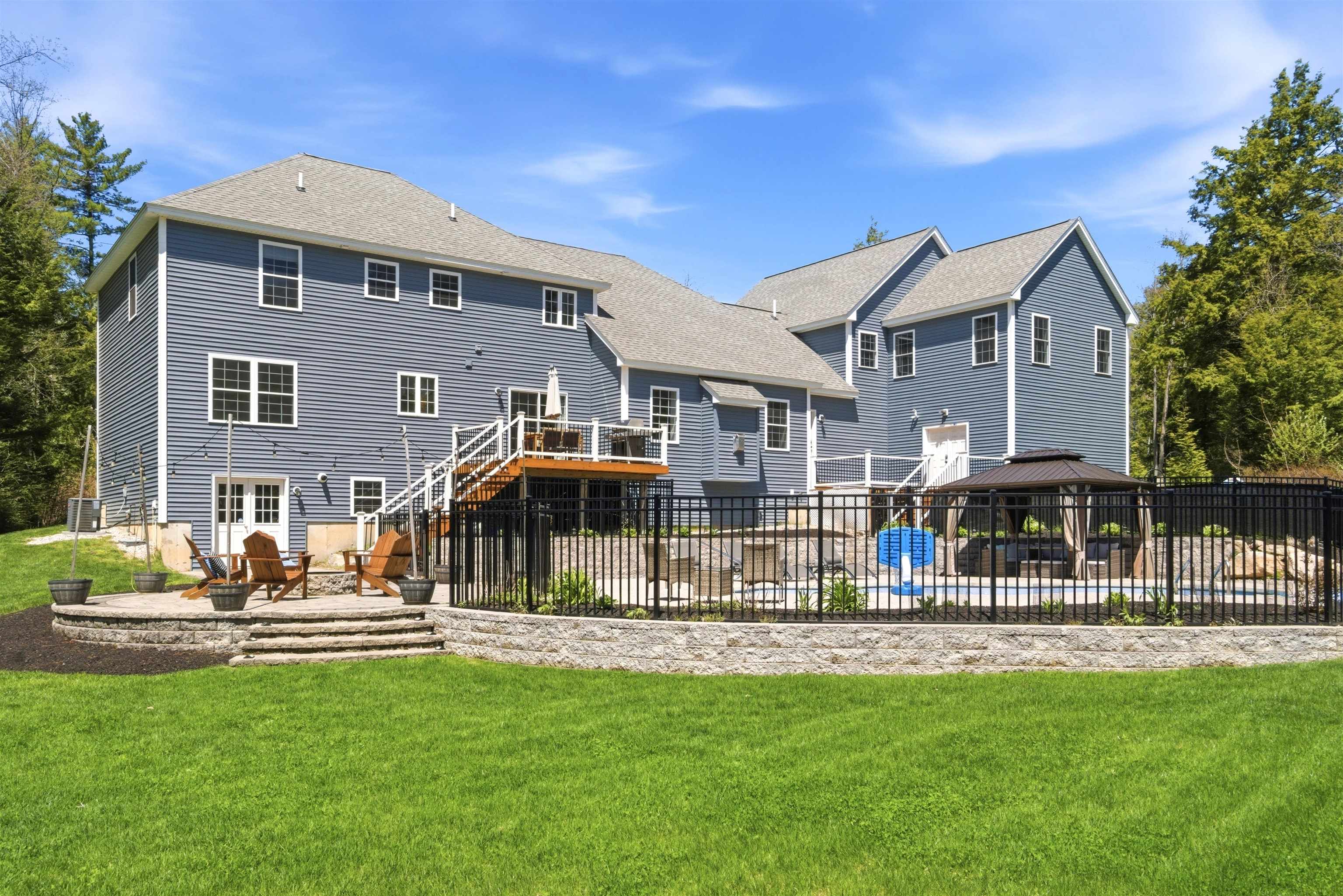 main property photo 50