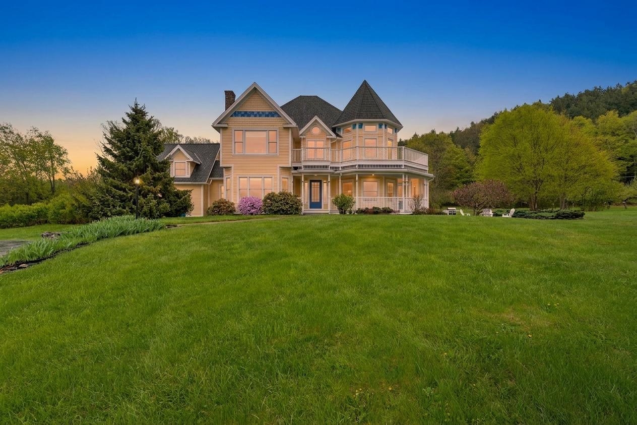 main property photo 6