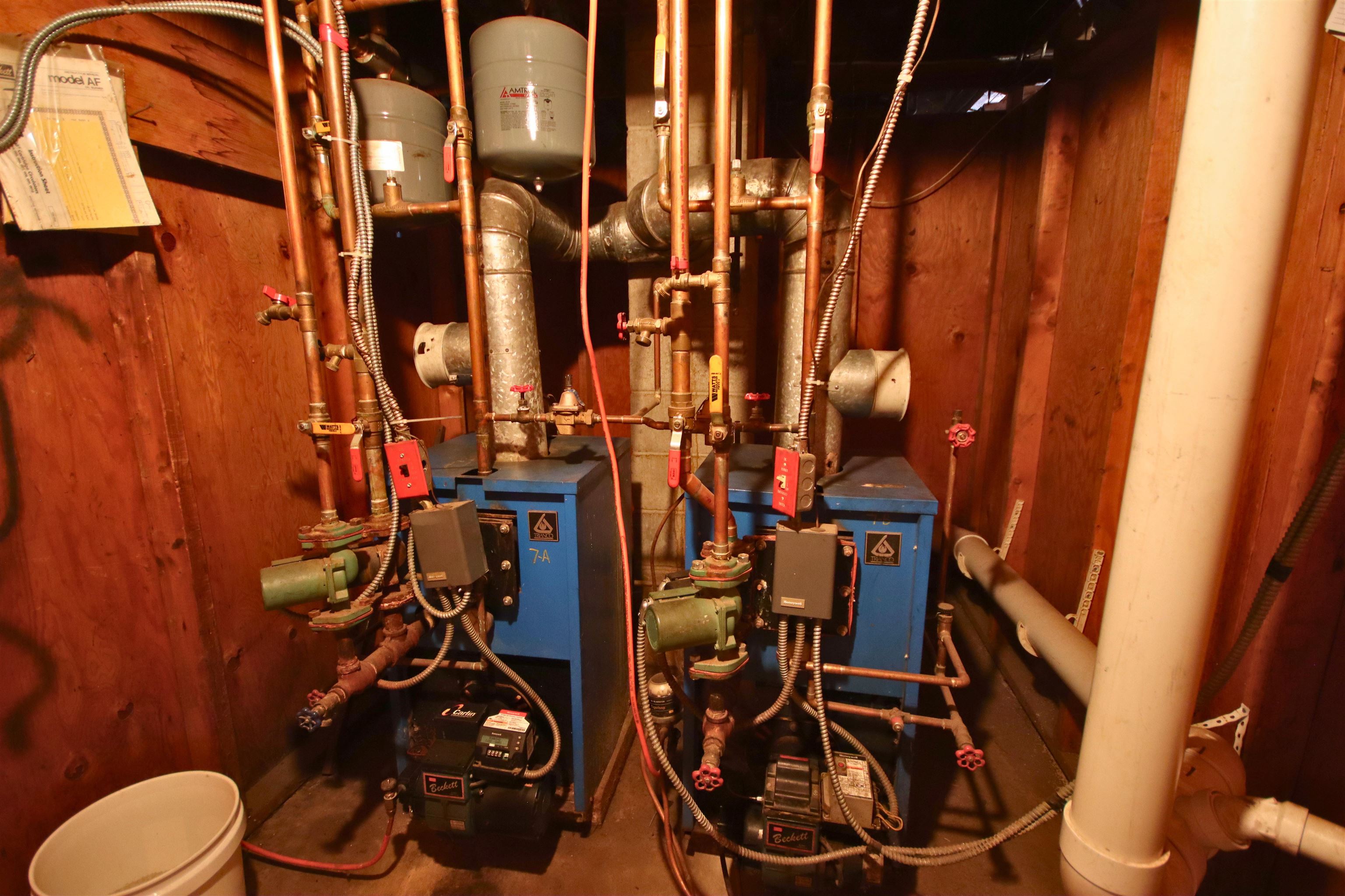 main property photo 16