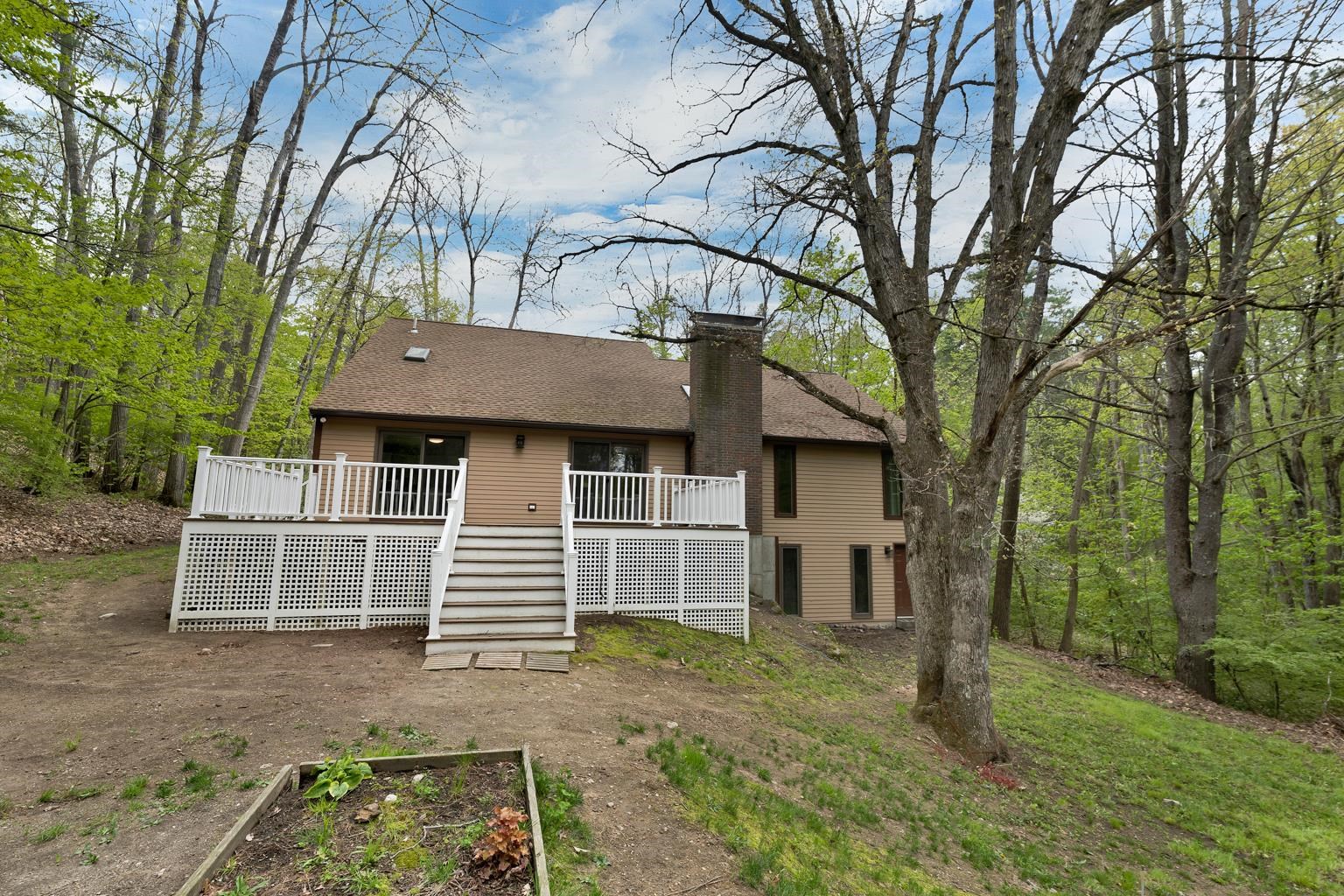 main property photo 54