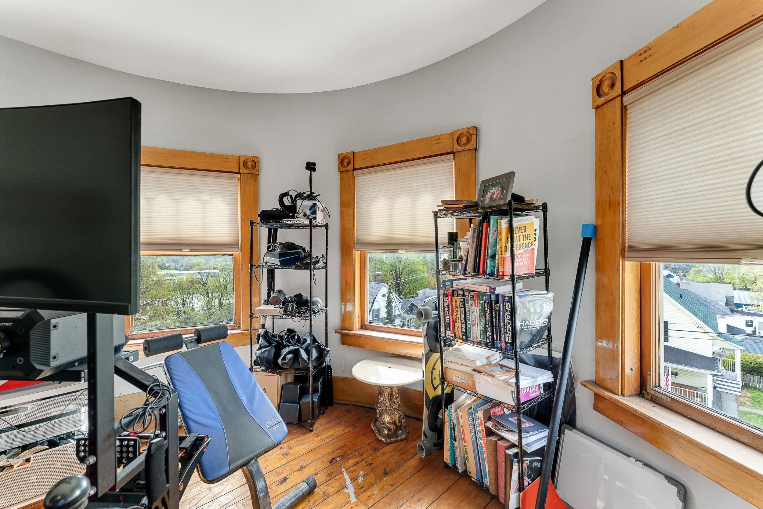 main property photo 42