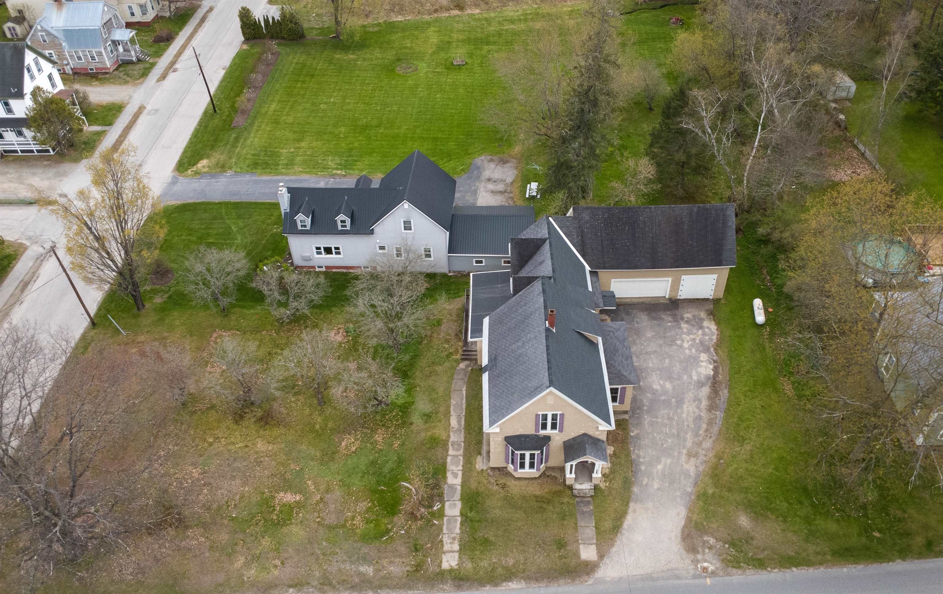 main property photo 51
