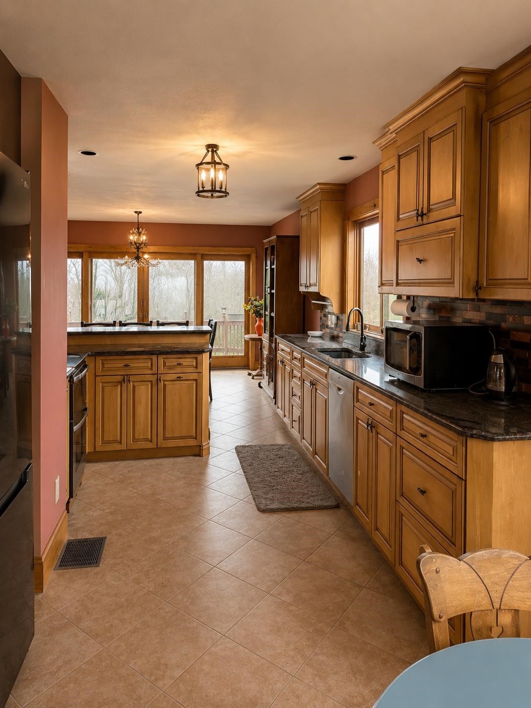 main property photo 8