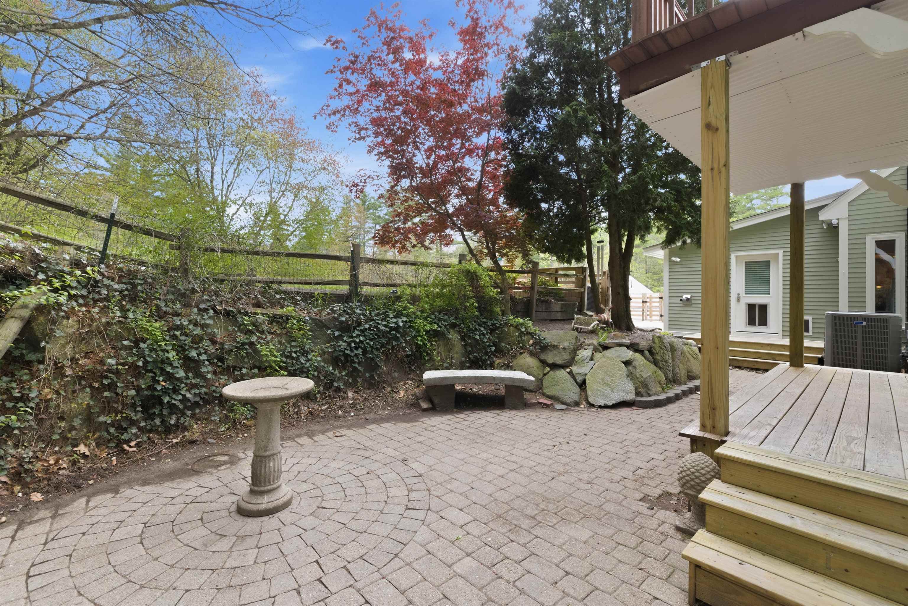 main property photo 19