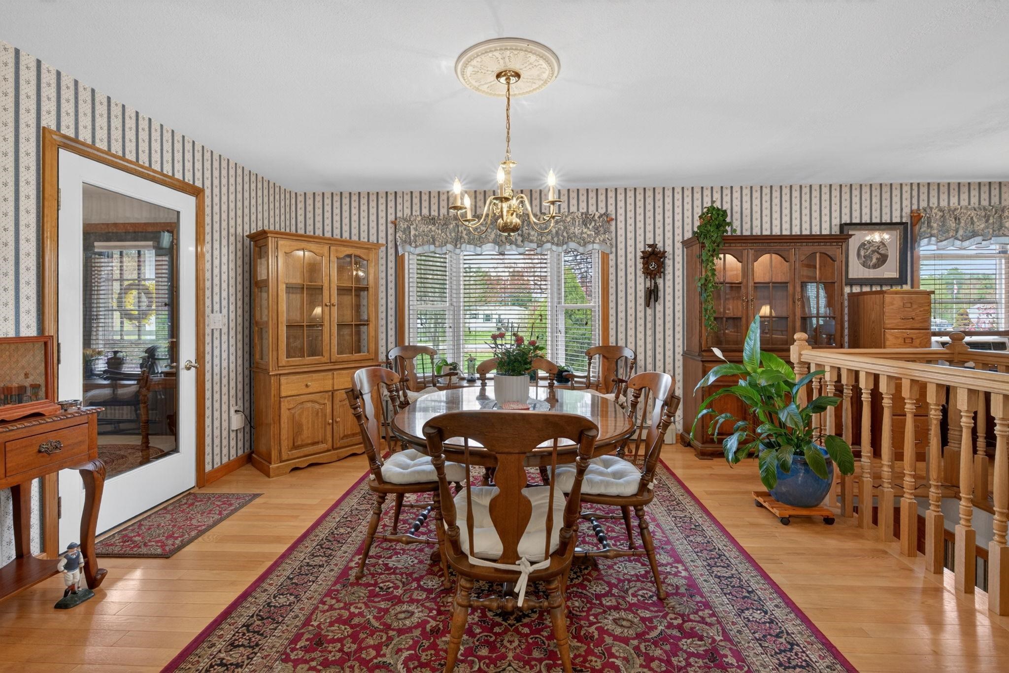 main property photo 5