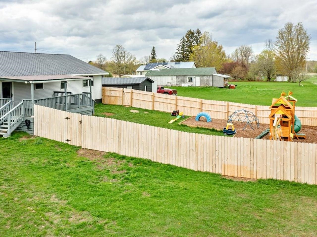 main property photo 57