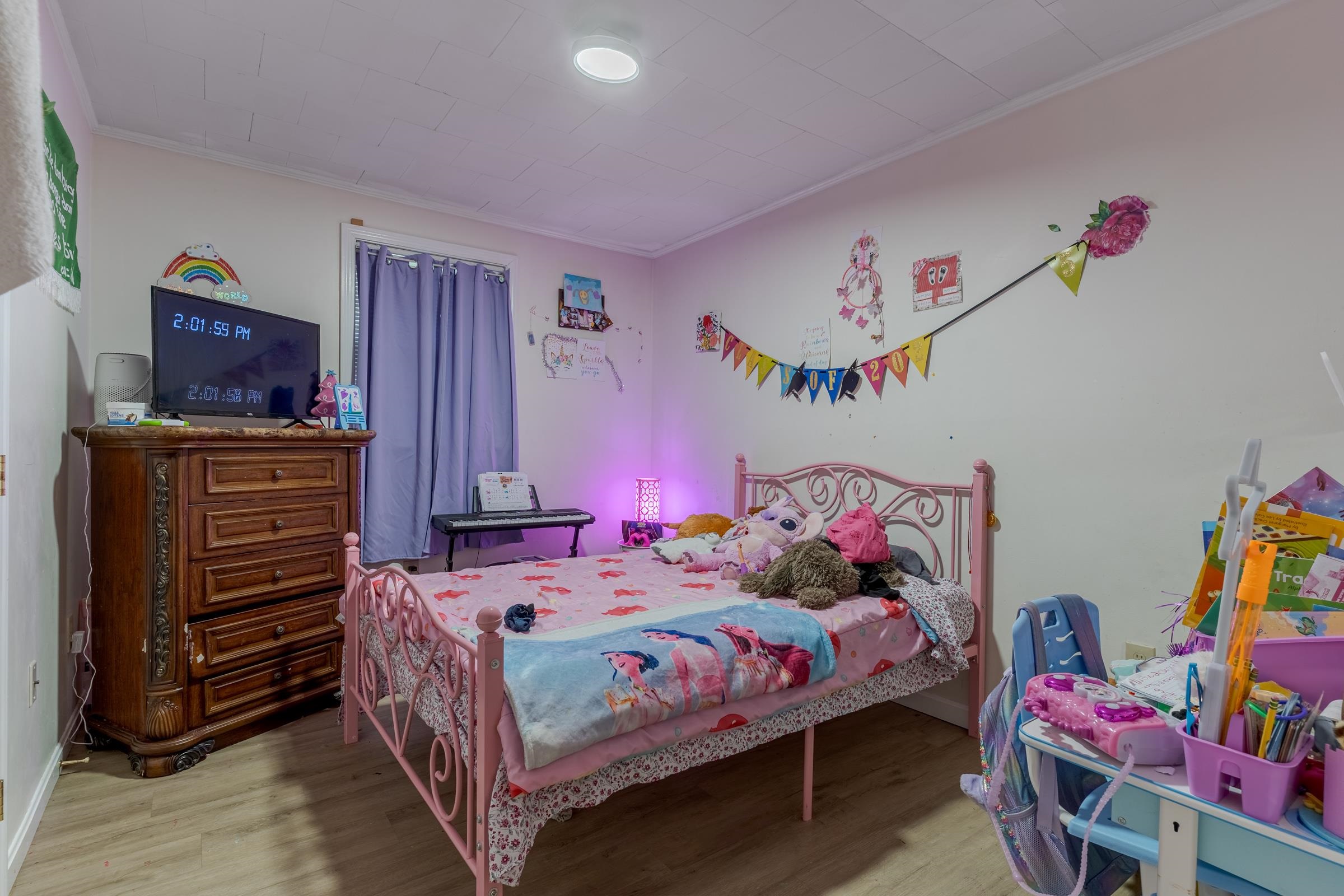 main property photo 8