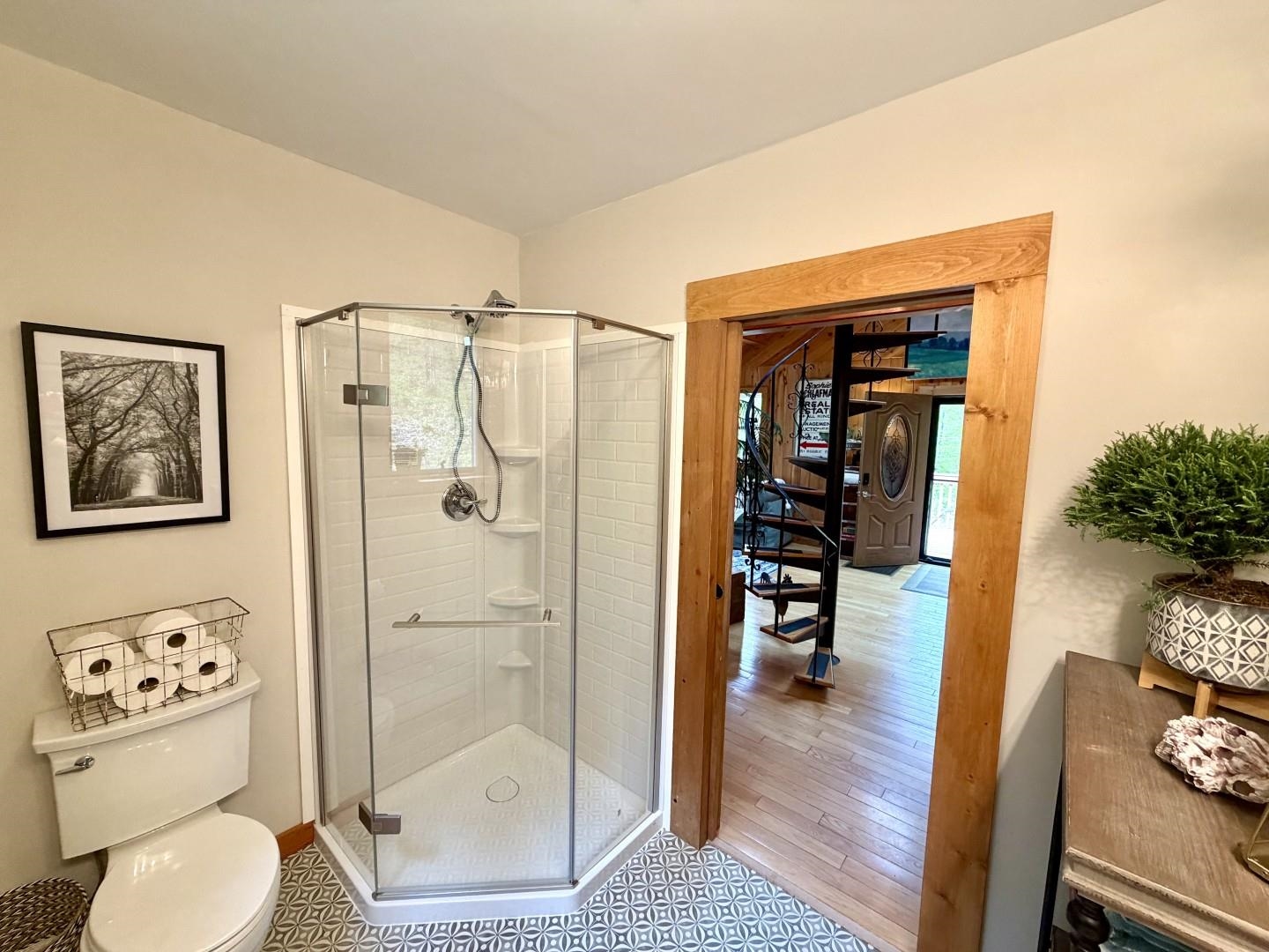 main property photo 33