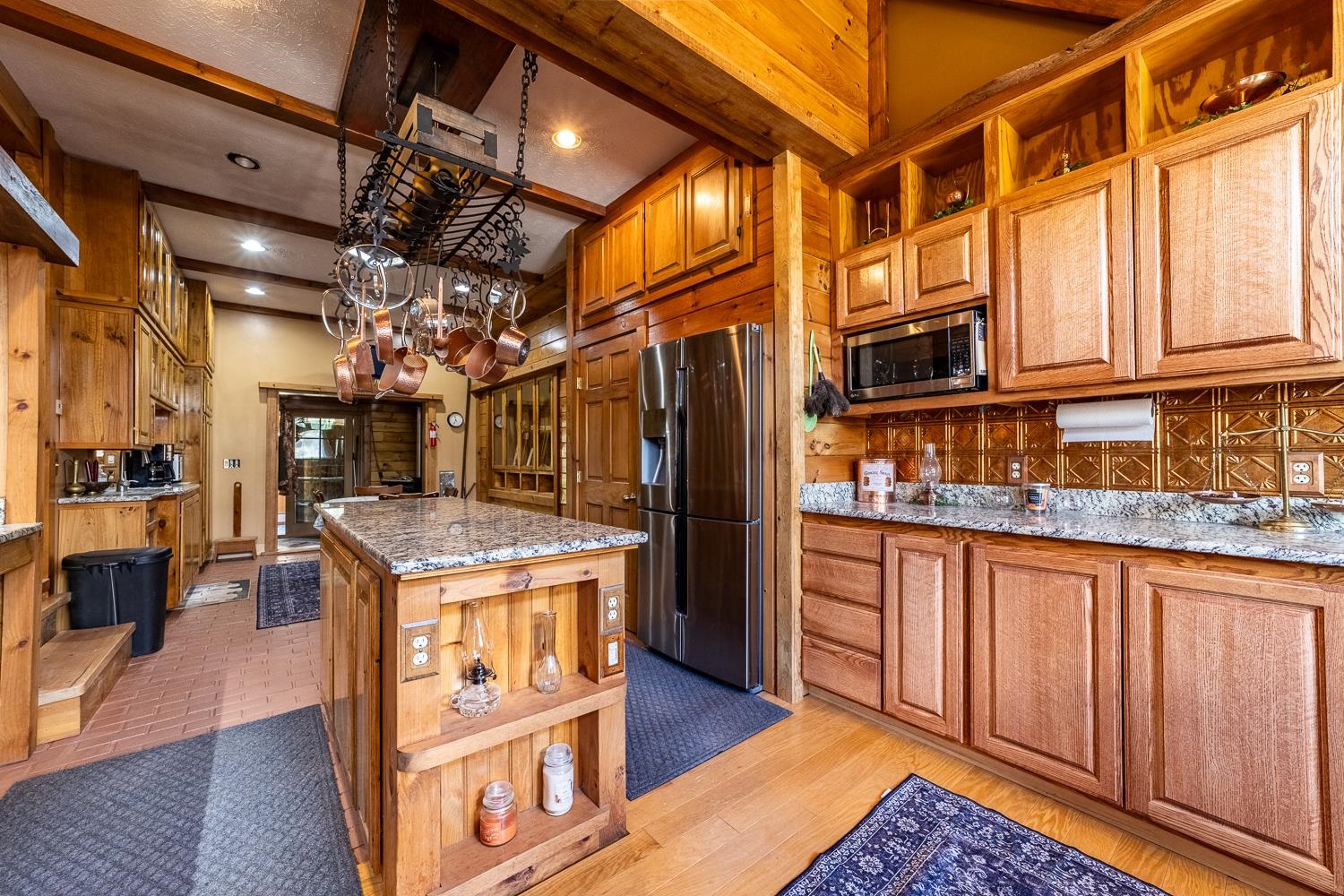 main property photo 14