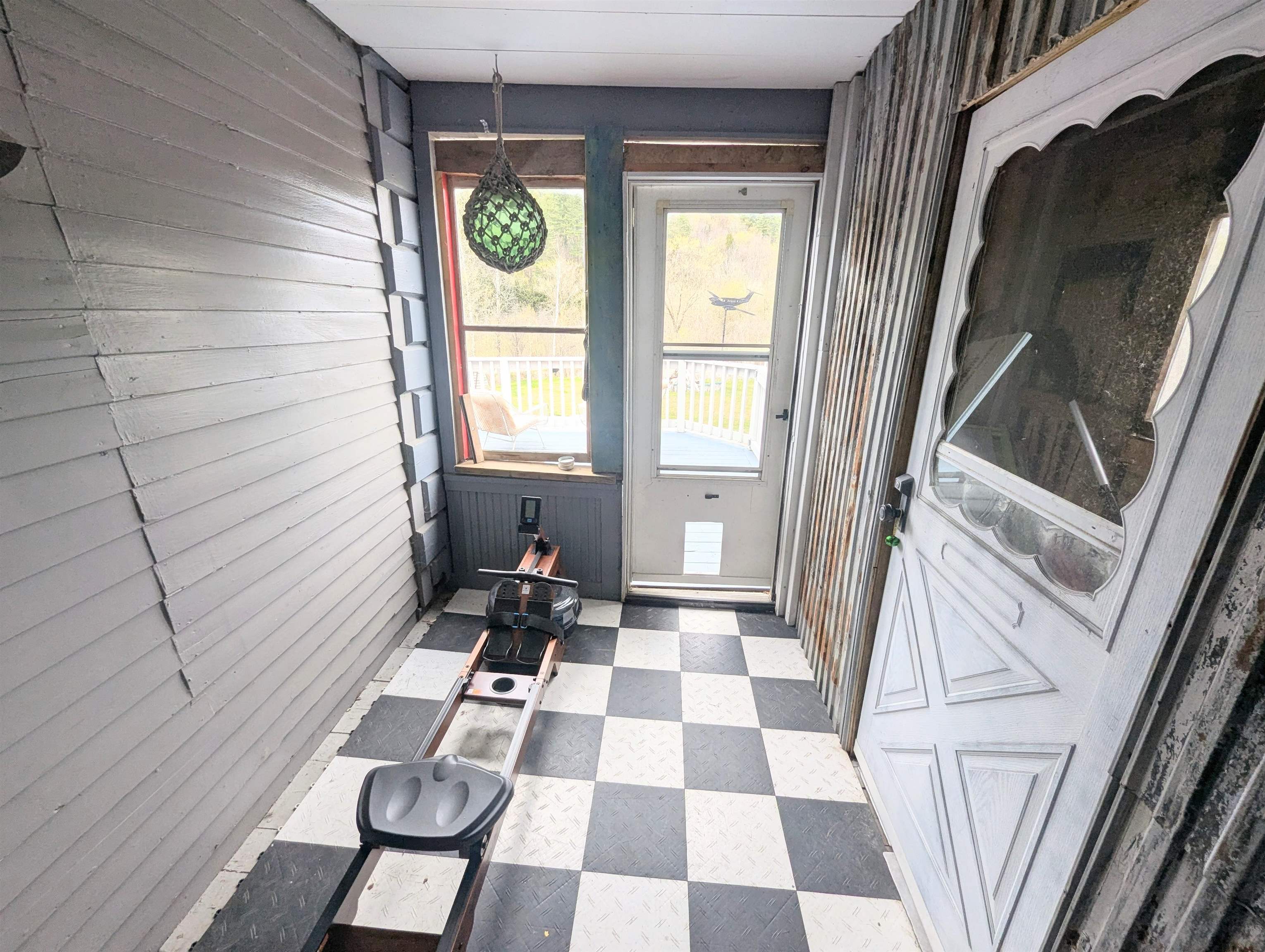 main property photo 45