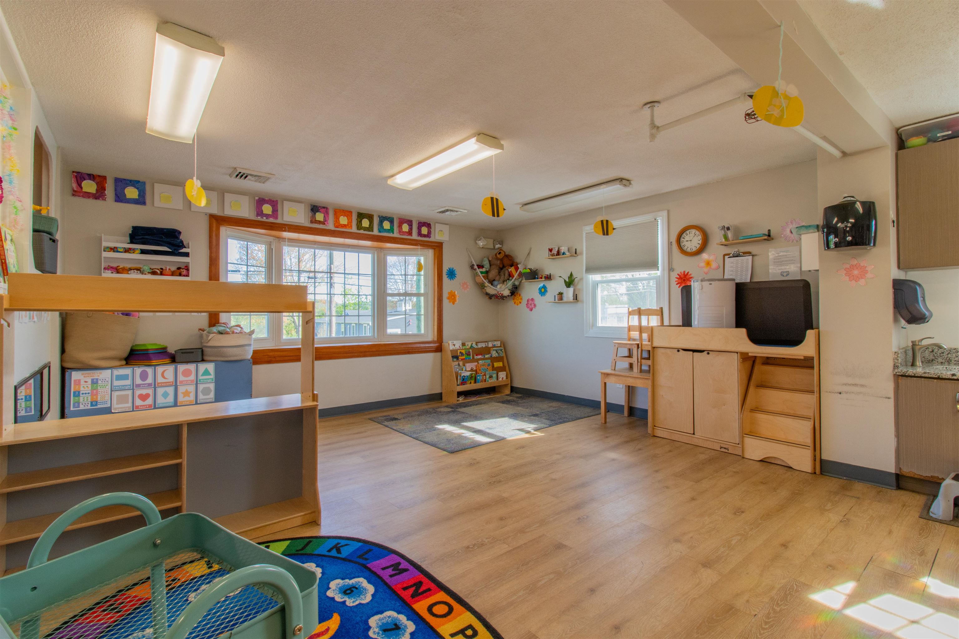 main property photo 20