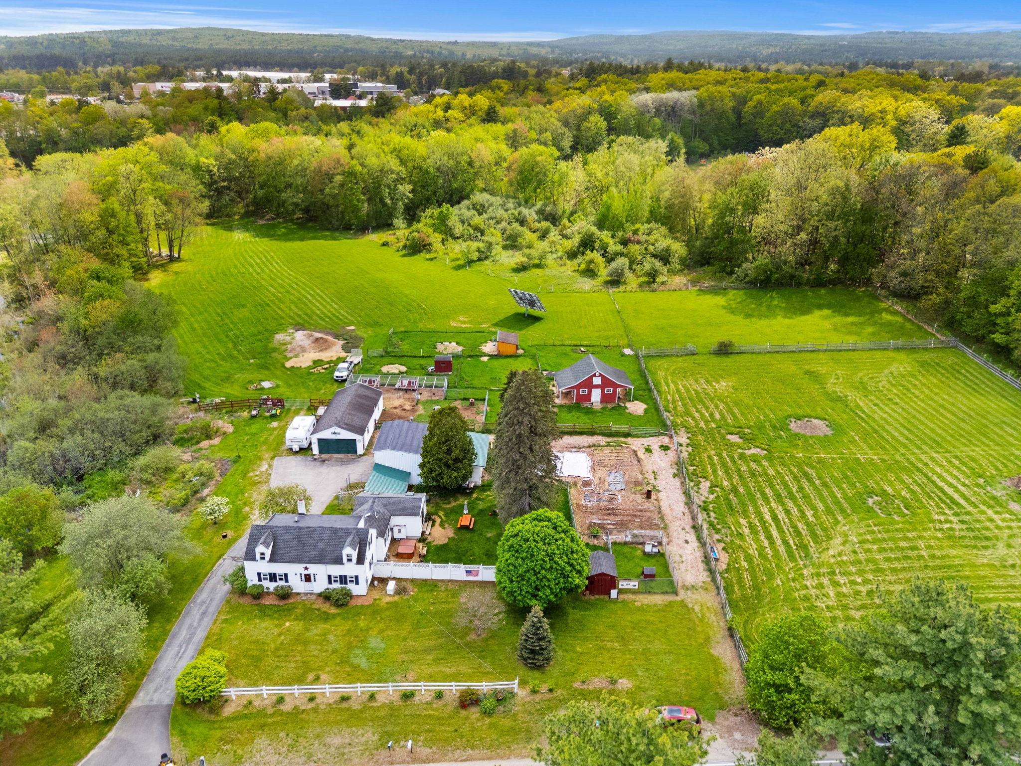 main property photo 51